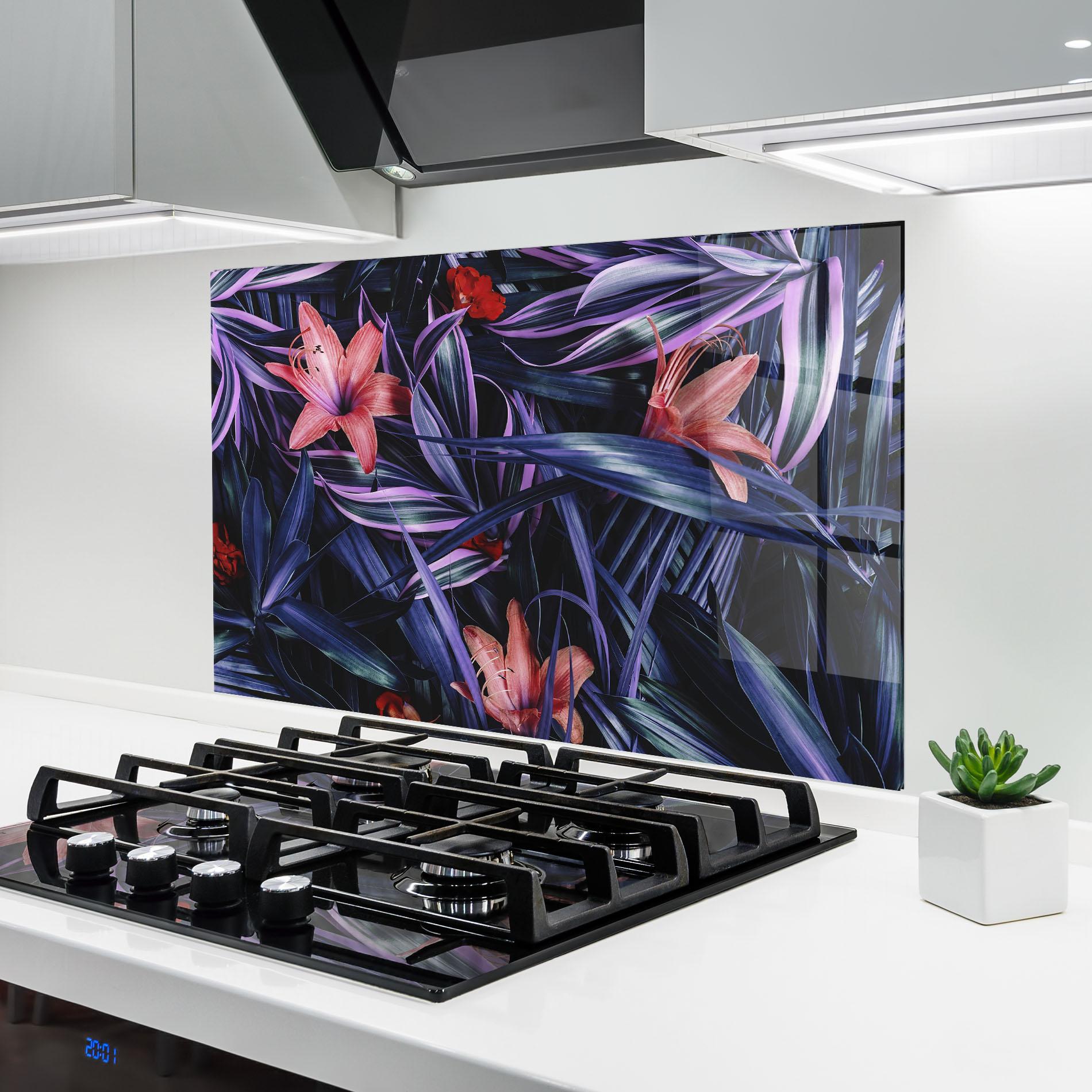 Panou Sticla Bucatarie Pink Purple Exotic mockup 6