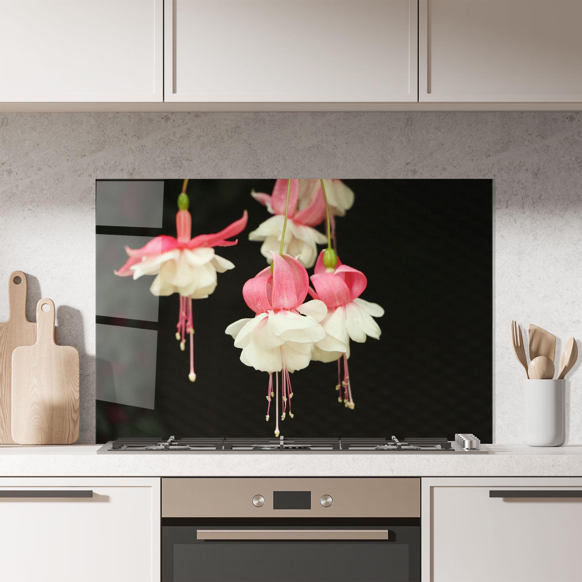 Panou Sticla Bucatarie Amazing Exotic Plant mockup 7