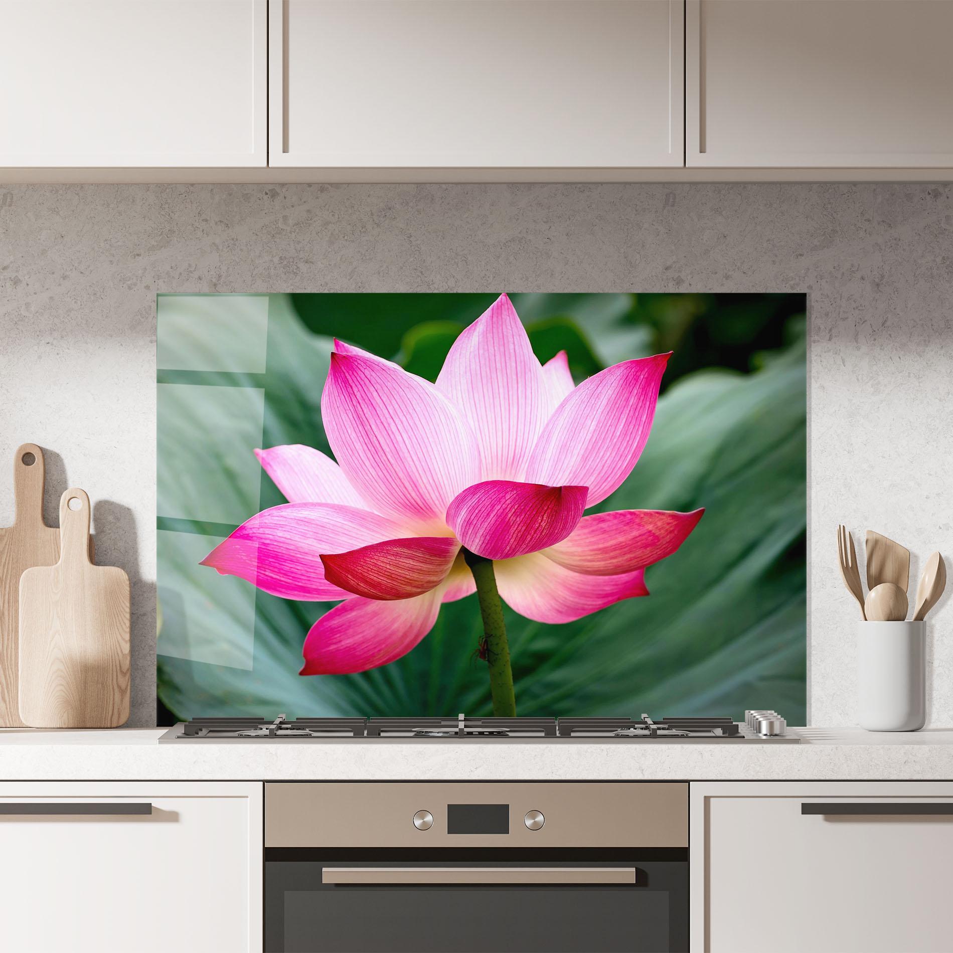 Panou Sticla Bucatarie Beautiful Pink Exotic mockup 7