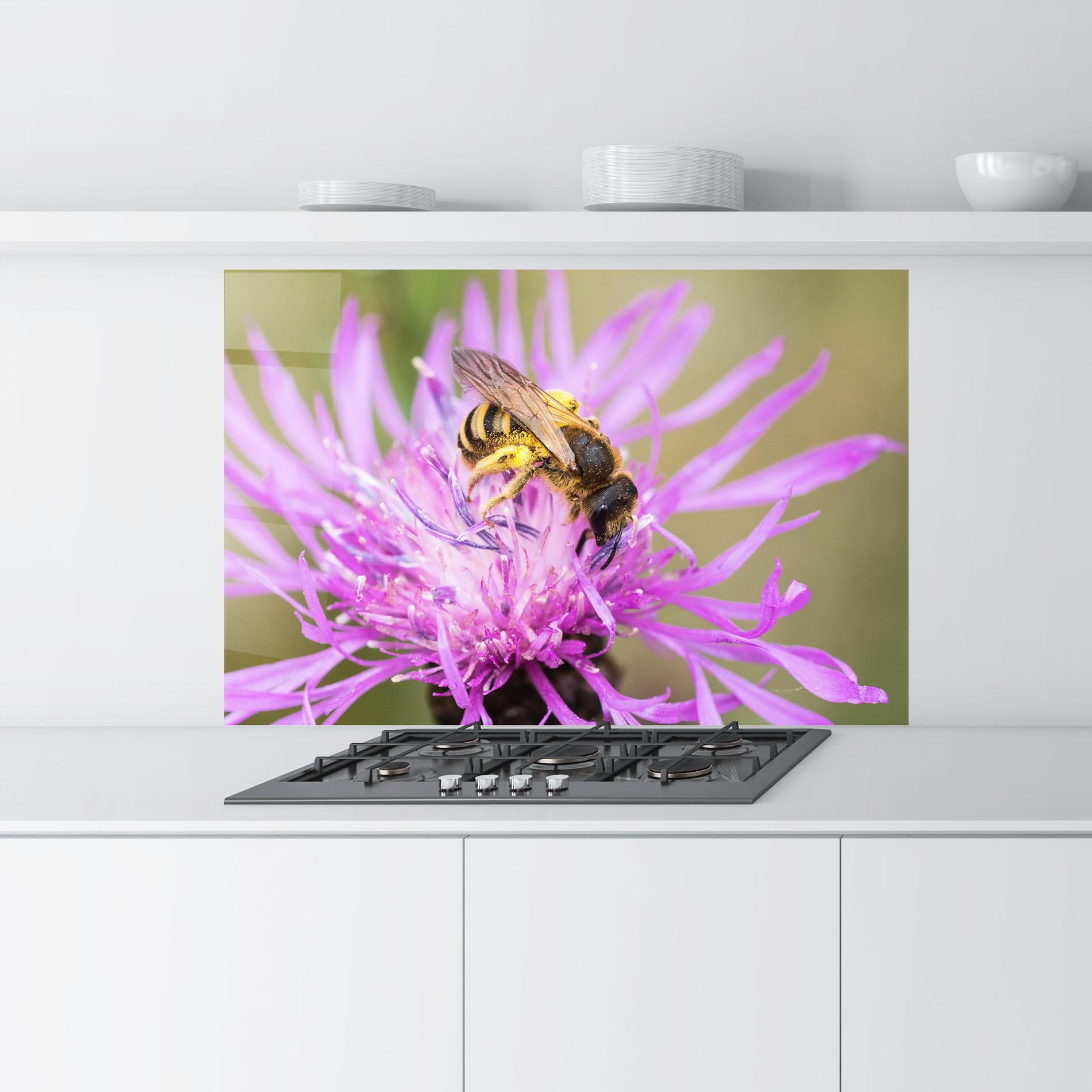 Panou Sticla Bucatarie Flower Bee mockup 9