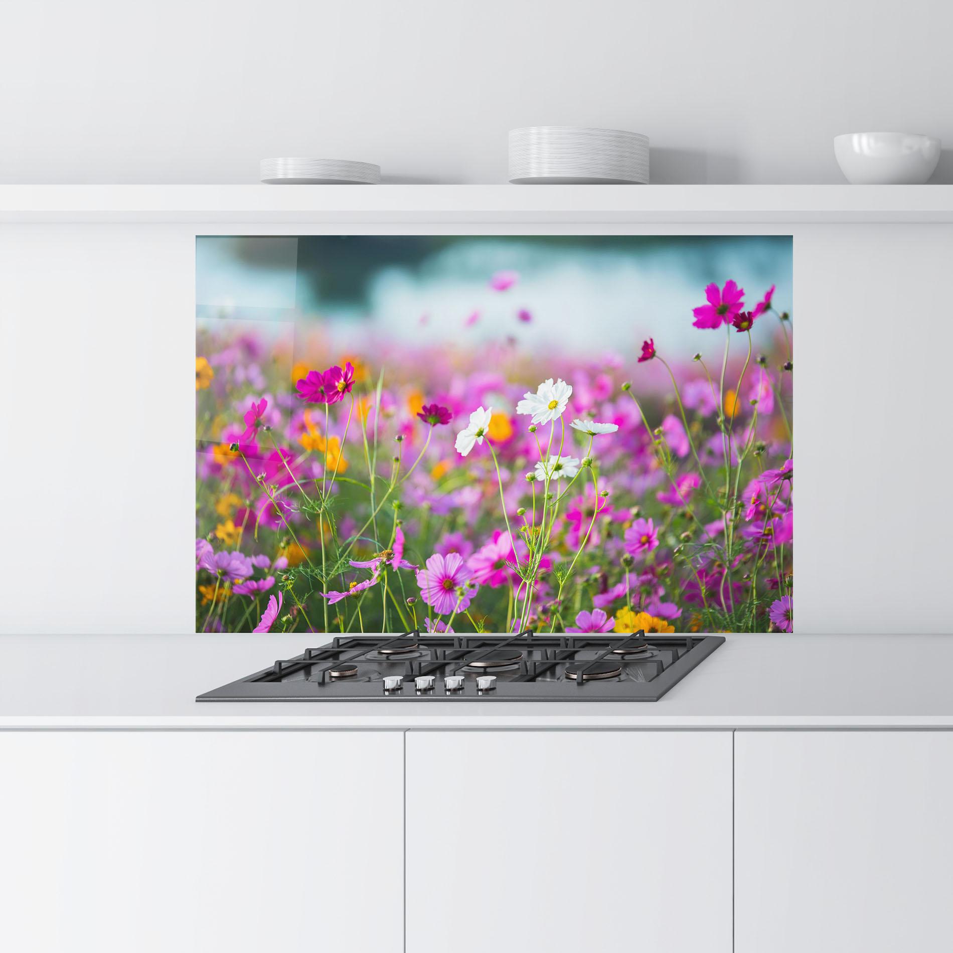 Panou Sticla Bucatarie Flower Grassland mockup 9