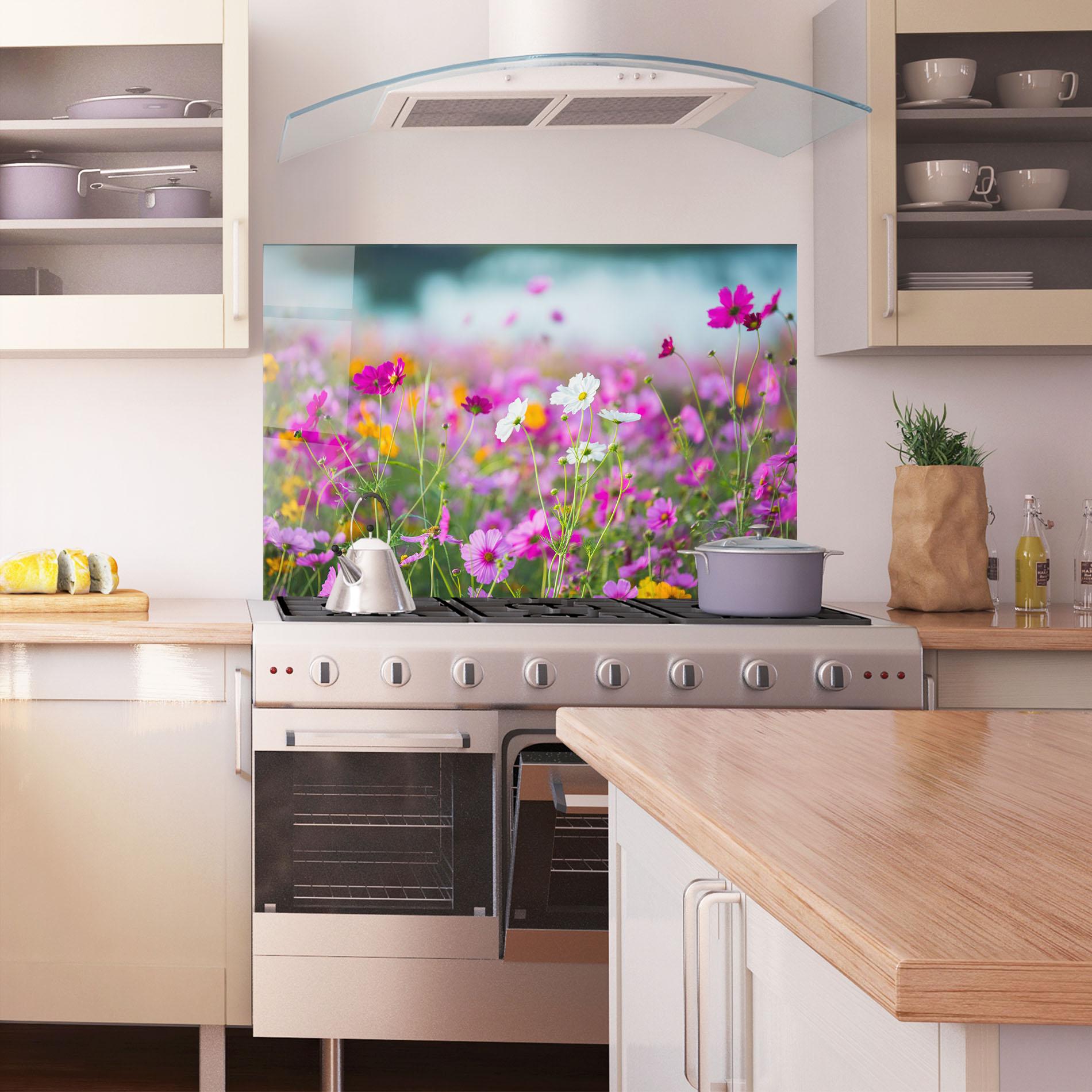 Panou Sticla Bucatarie Flower Grassland mockup 1