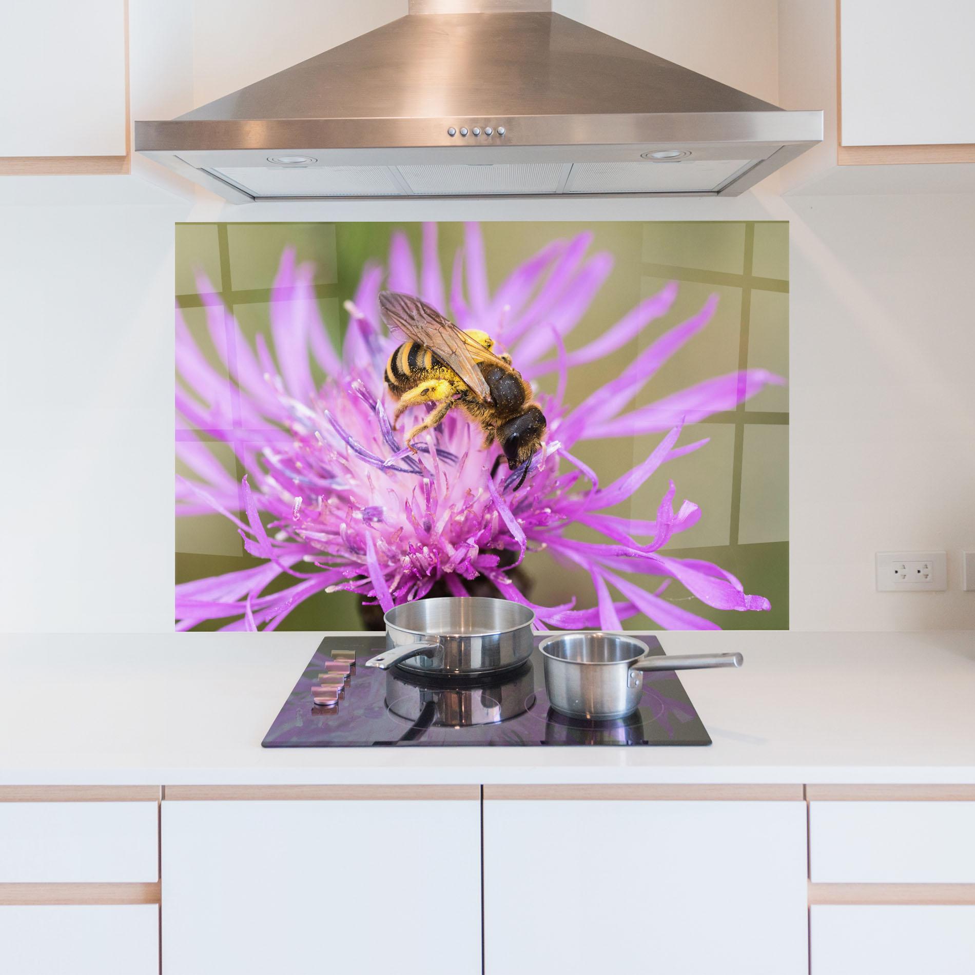 Panou Sticla Bucatarie Flower Bee mockup 5