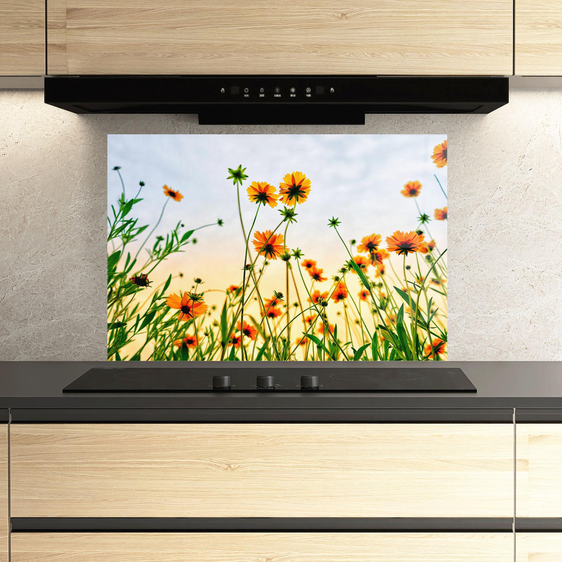 Panou Sticla Bucatarie Orange Wild Flowers mockup 3