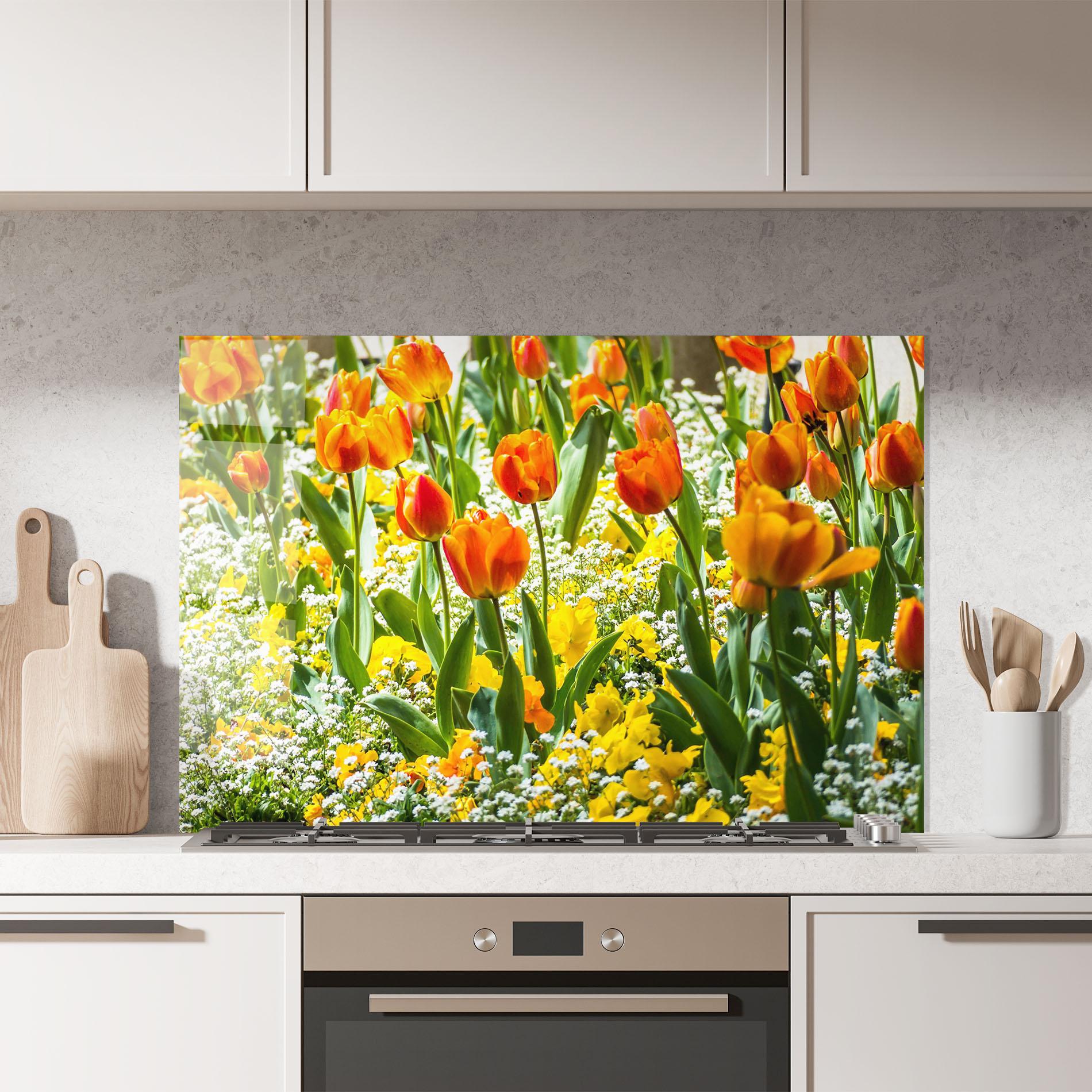 Panou Sticla Bucatarie Colorful Tulips Garden mockup 7