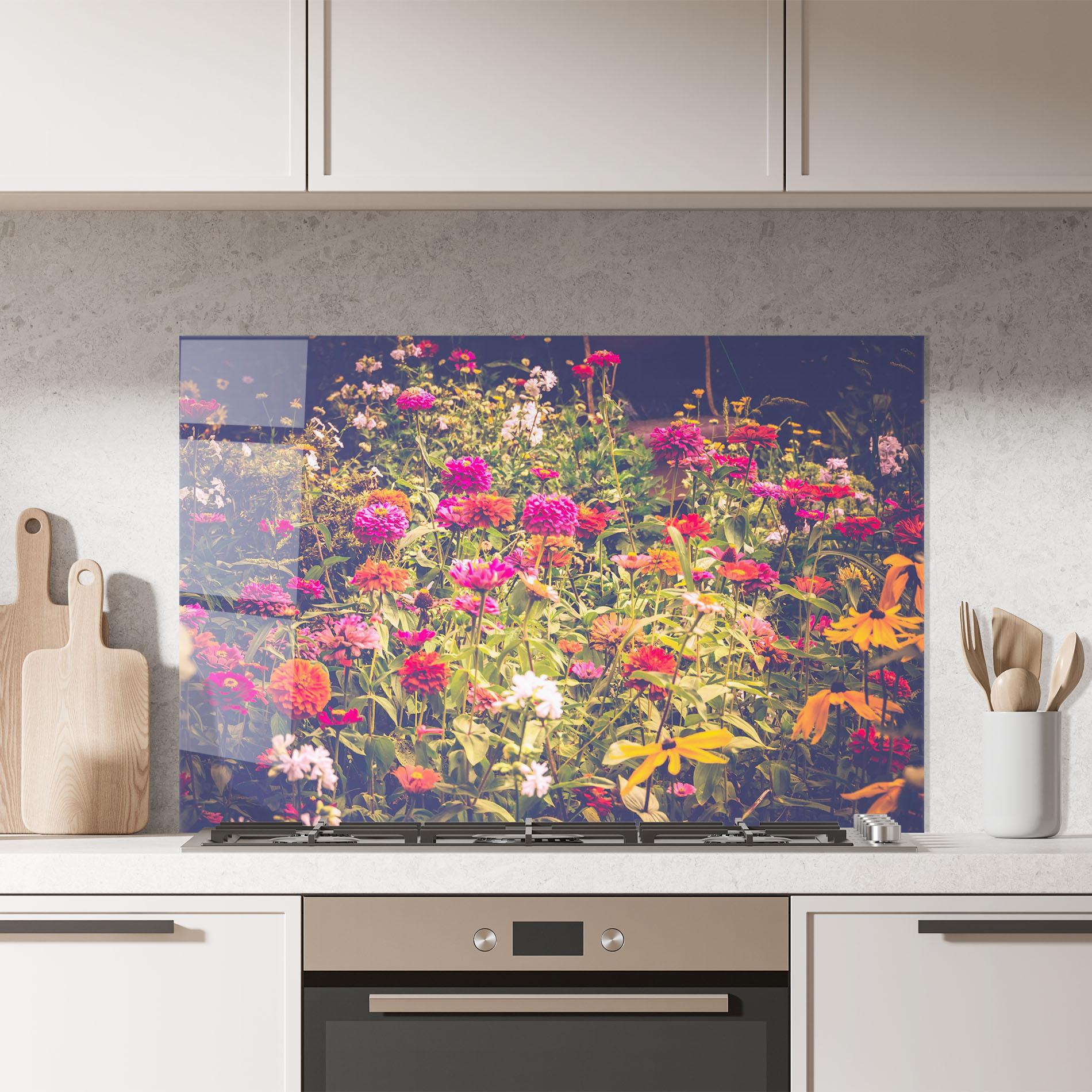 Panou Sticla Bucatarie Colorful Wild Field mockup 7