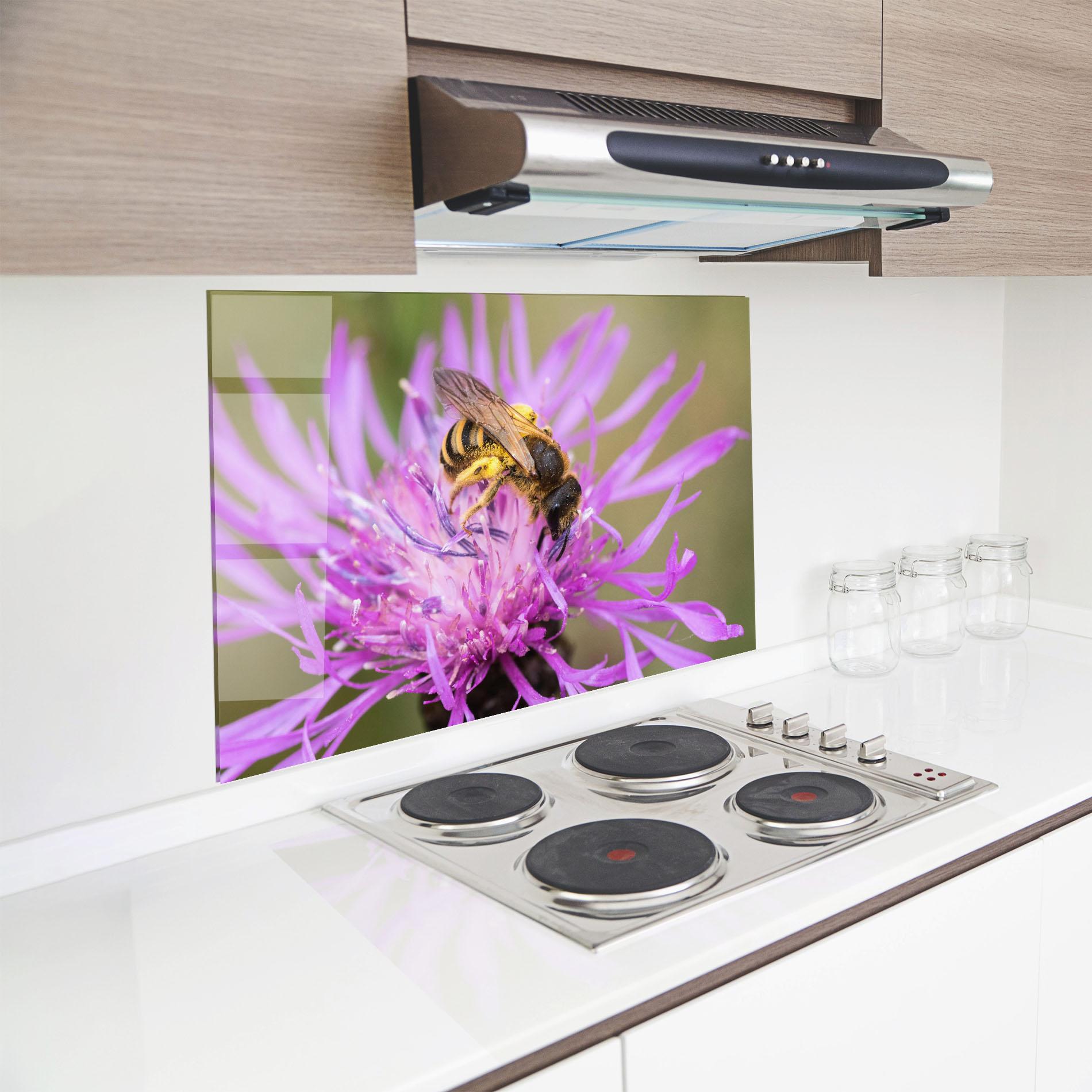 Panou Sticla Bucatarie Flower Bee mockup 8