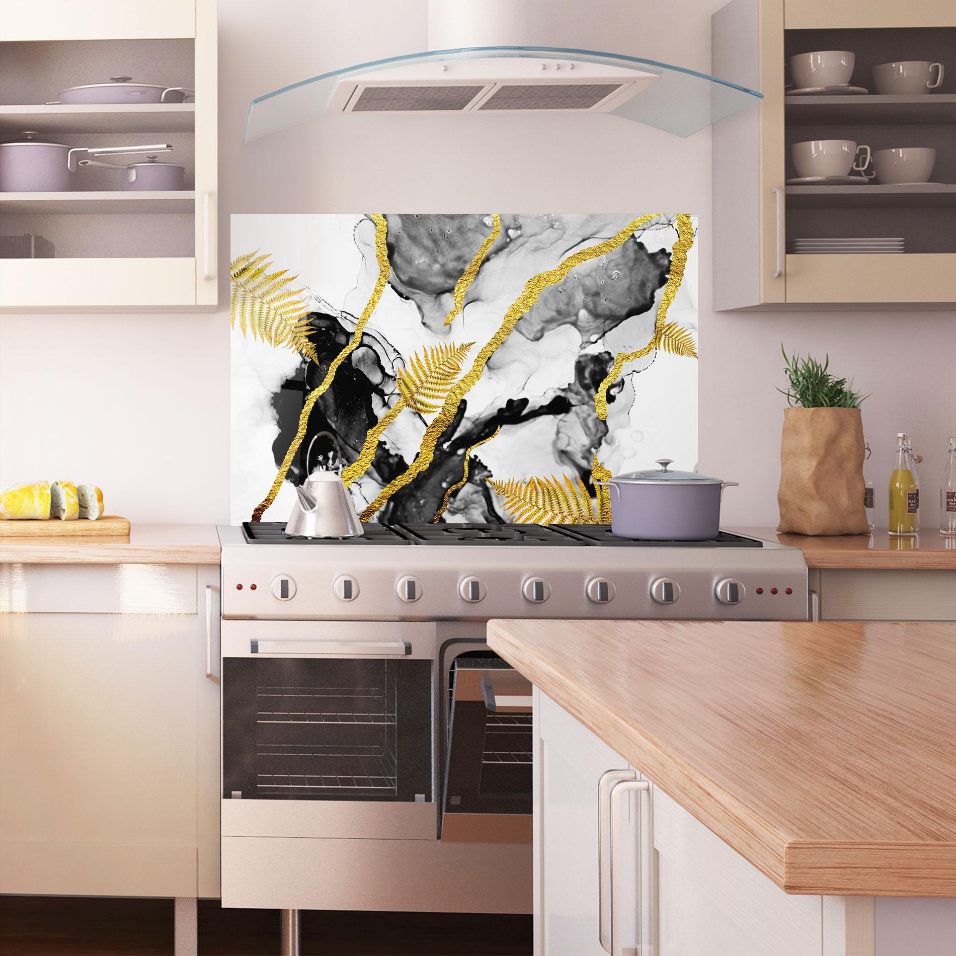 Panou Sticla Bucatarie Abstract Golden Leaves mockup 1