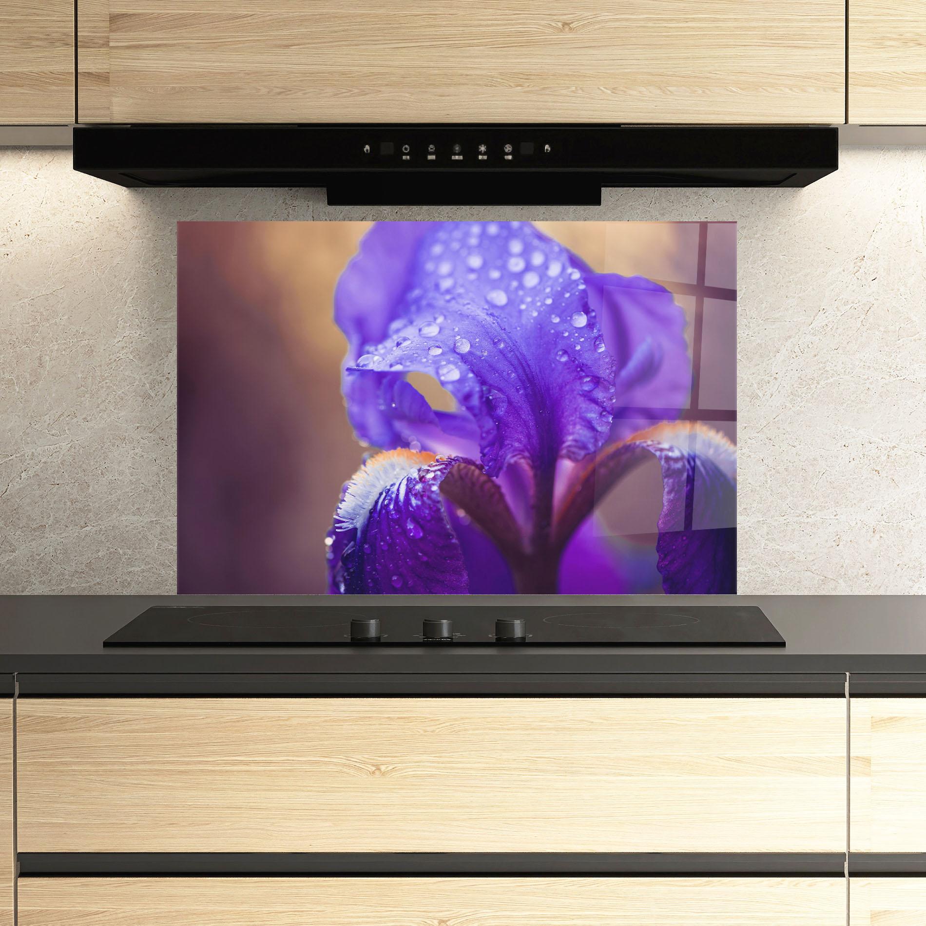 Panou Sticla Bucatarie Iris Aftger Rain mockup 3