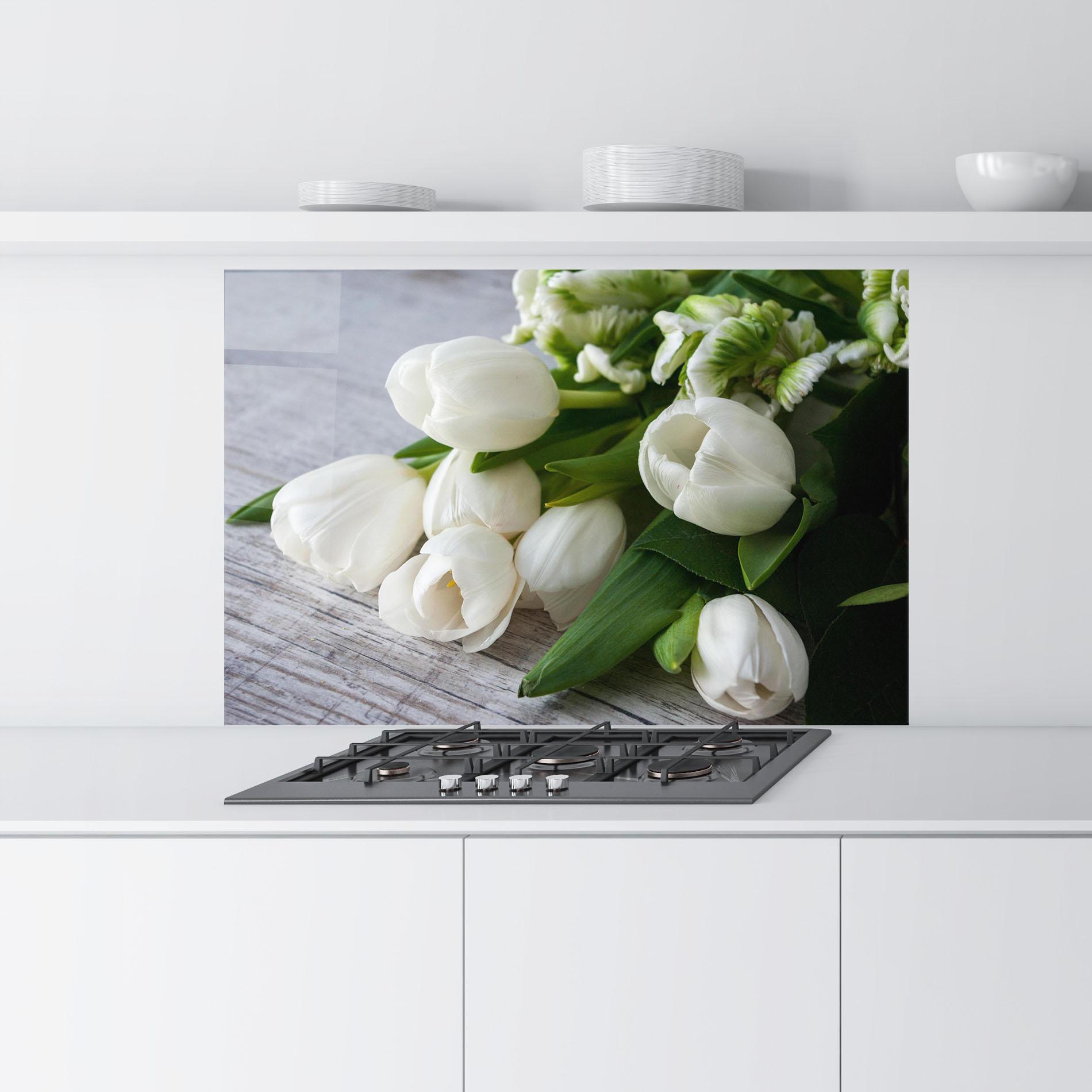 Panou Sticla Bucatarie White Tulips Bouquet mockup 9