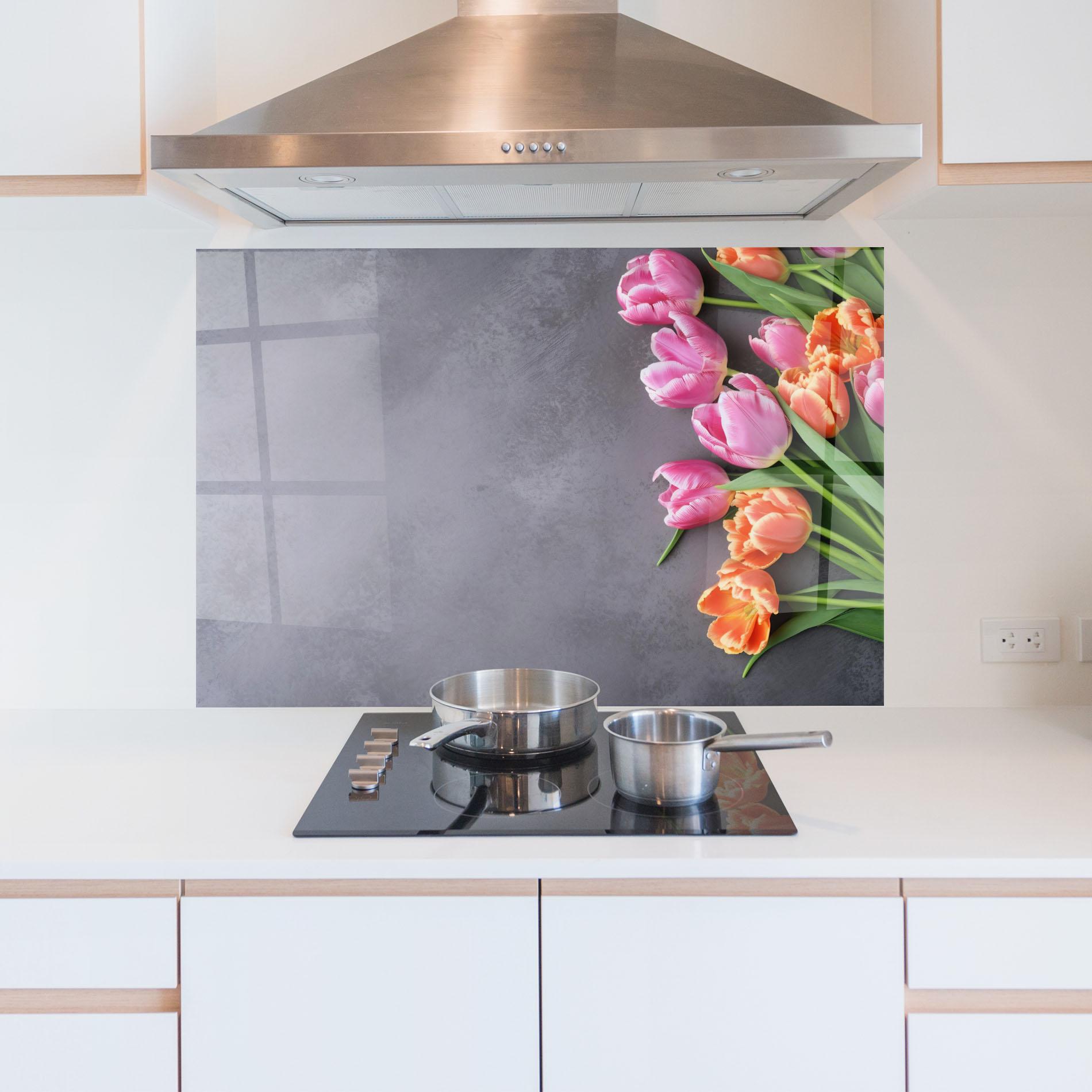 Panou Sticla Bucatarie Light Orange Pink Tulips mockup 5