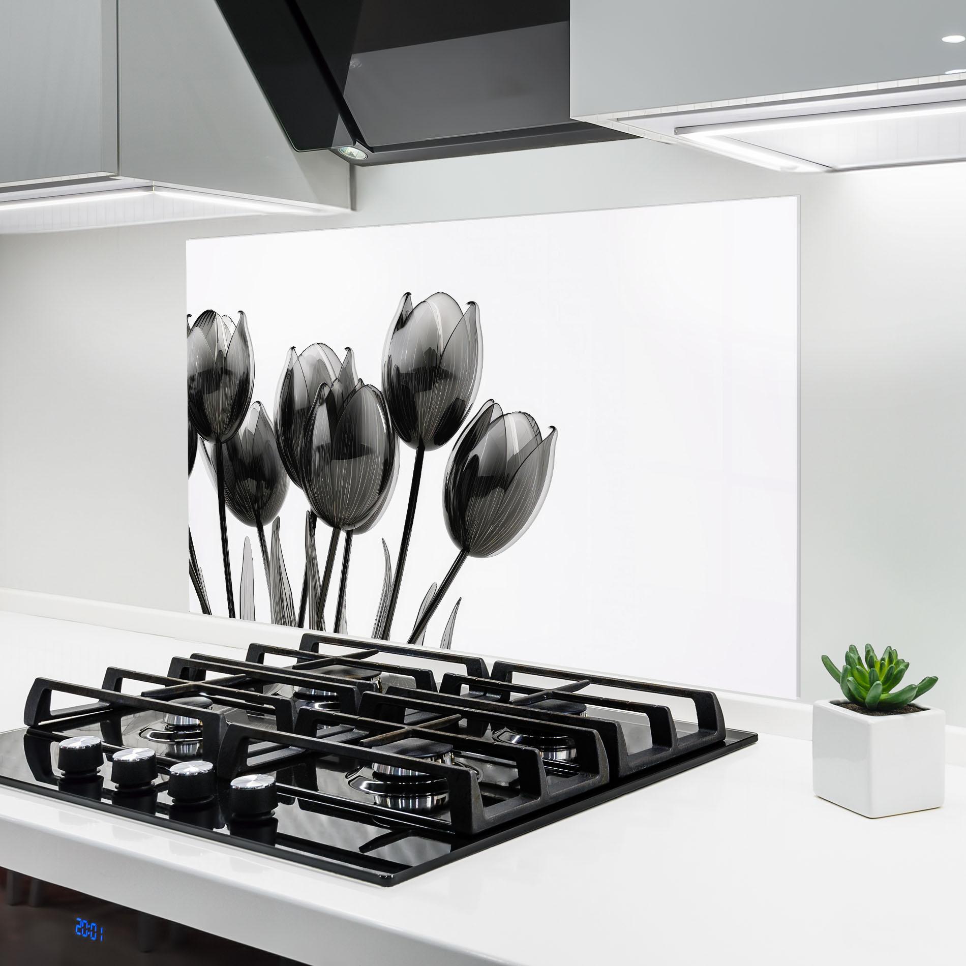 Panou Sticla Bucatarie Black Glass Tulips mockup 6