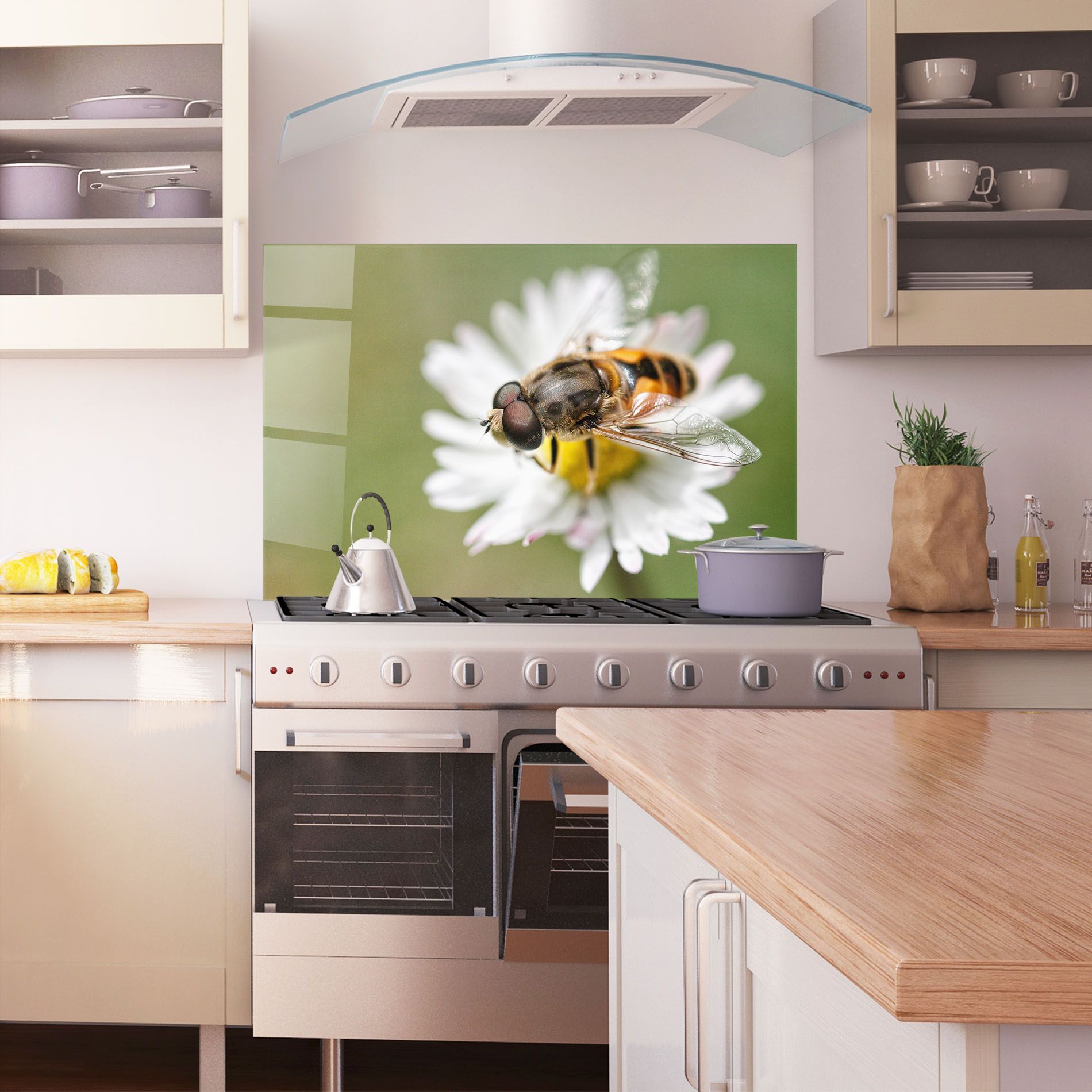 Bee On Small Daisy mockup 1