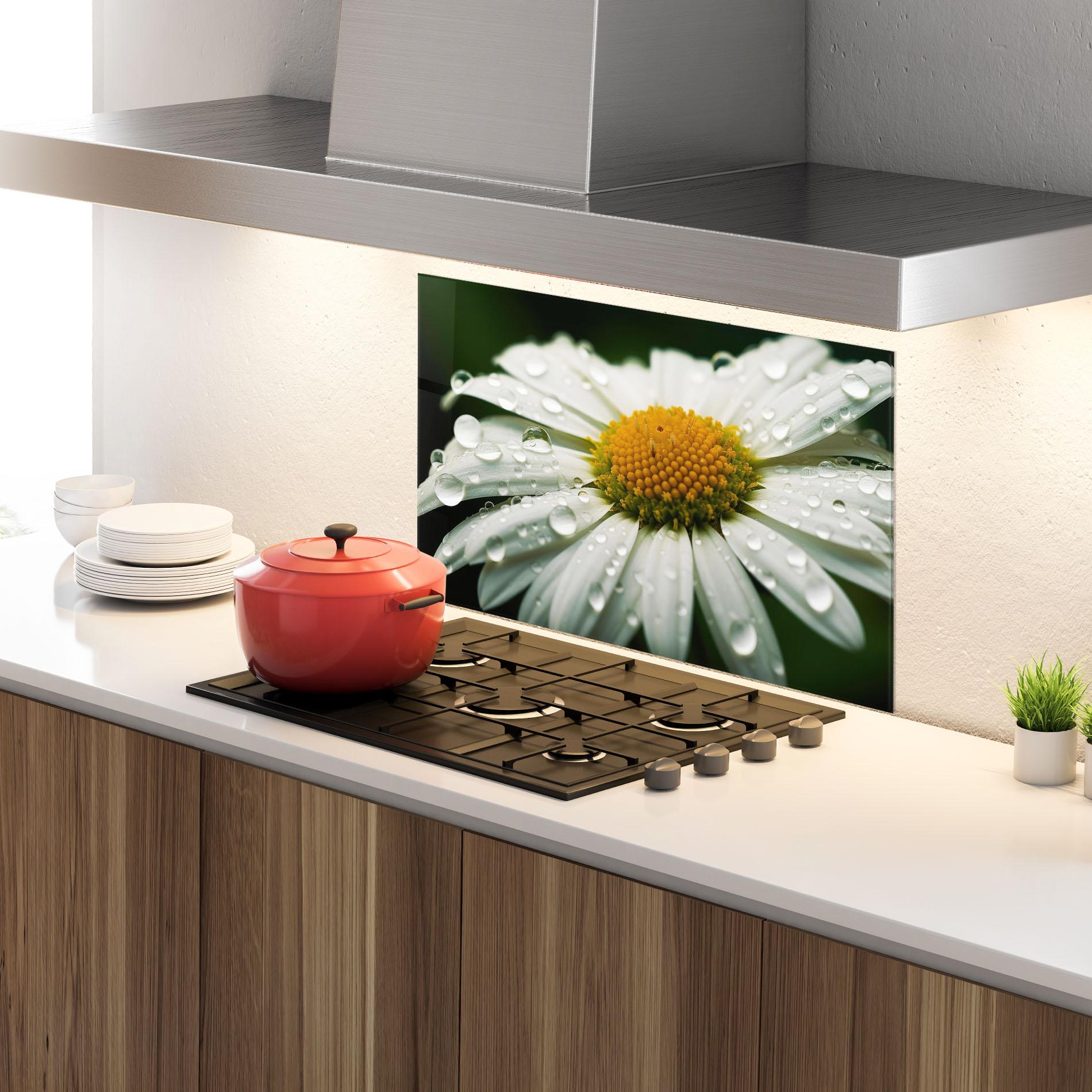 Panou Sticla Bucatarie Close Up Daisy After Rain mockup 4