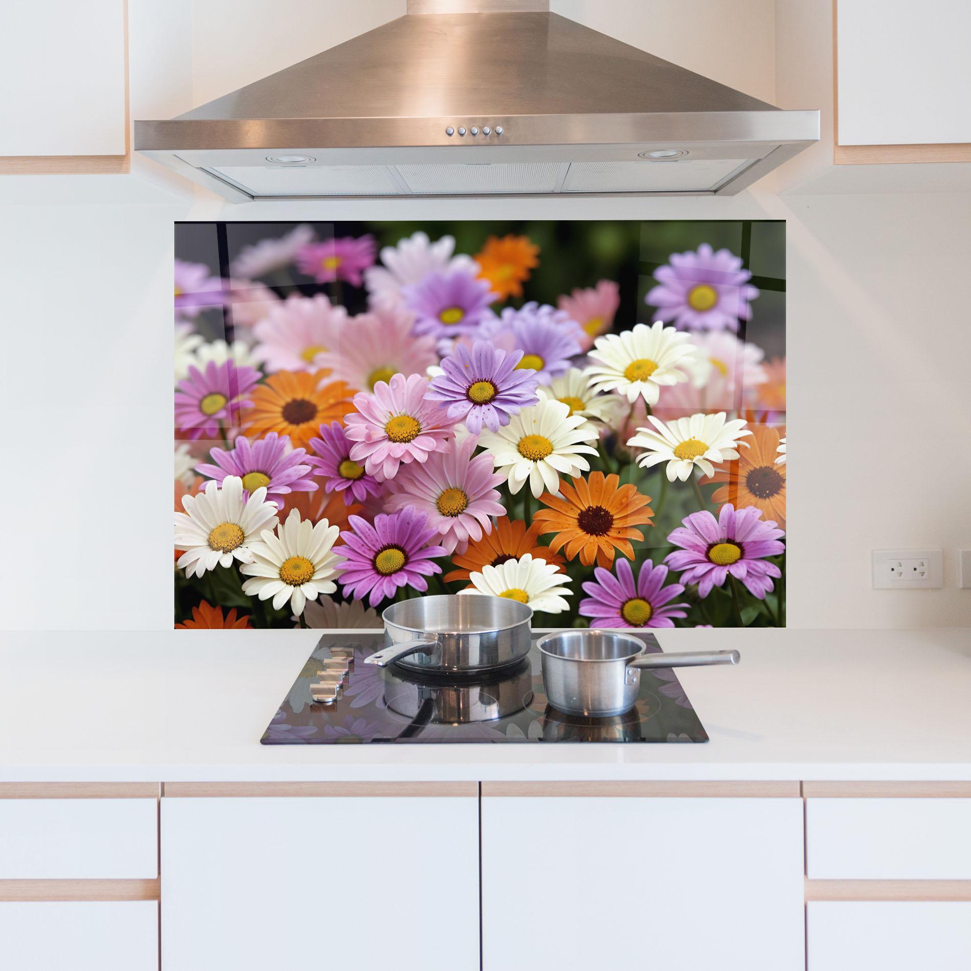 Panou Sticla Bucatarie Orange Purple Daisy Mix mockup 5