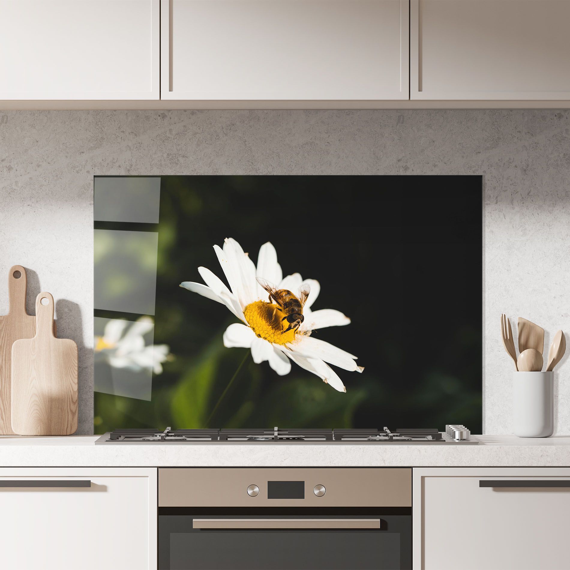 Bee Flying On Daisy mockup 7