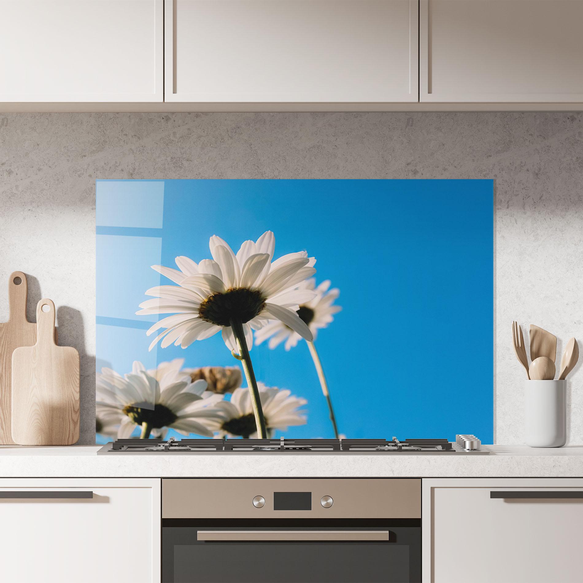 Panou Sticla Bucatarie Blue Sky Daisy mockup 7