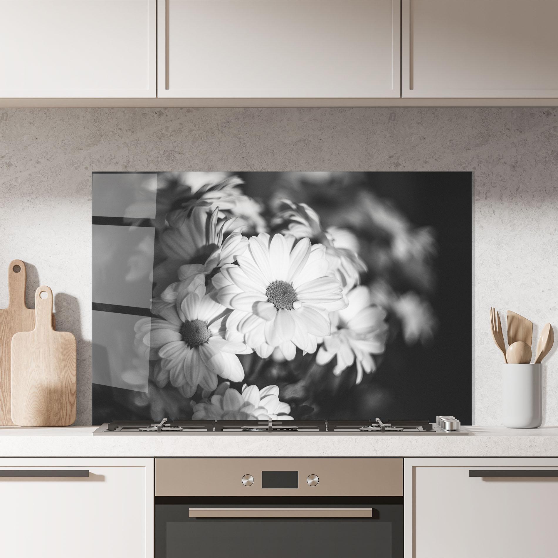 Panou Sticla Bucatarie Grey Daisy mockup 7