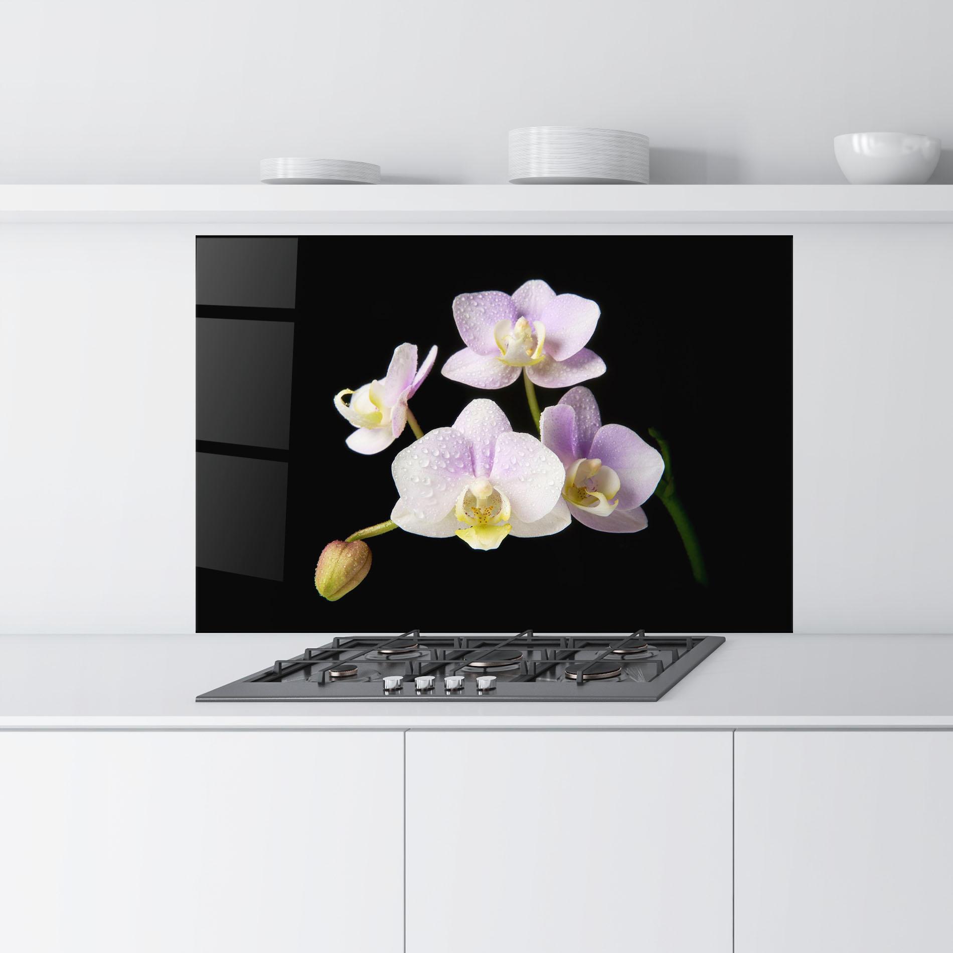 Panou Sticla Bucatarie Light Purple Orchid On Black mockup 9