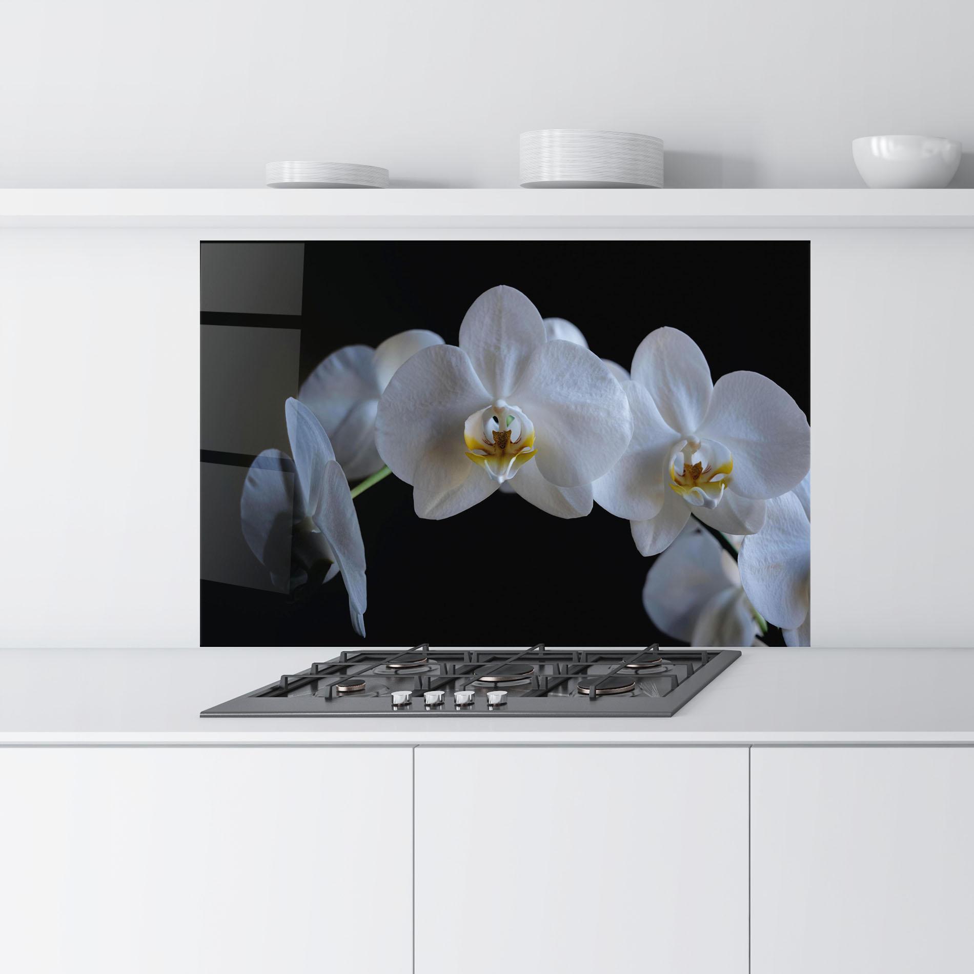 Panou Sticla Bucatarie White Ochid In Shadow mockup 9