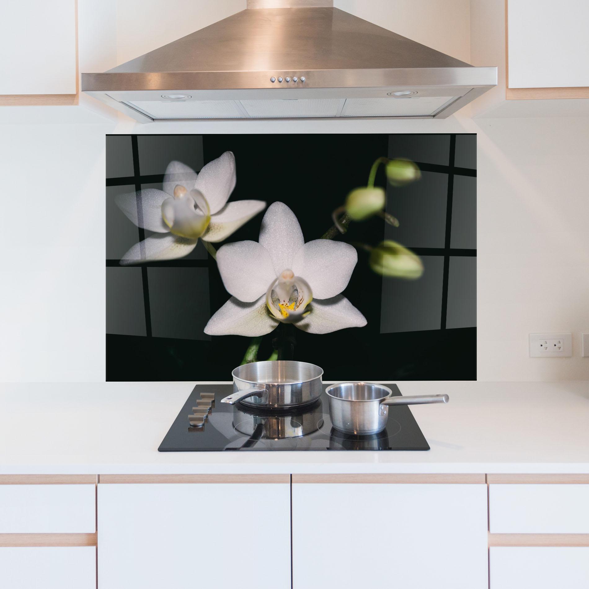 Panou Sticla Bucatarie Orchids On Black mockup 5