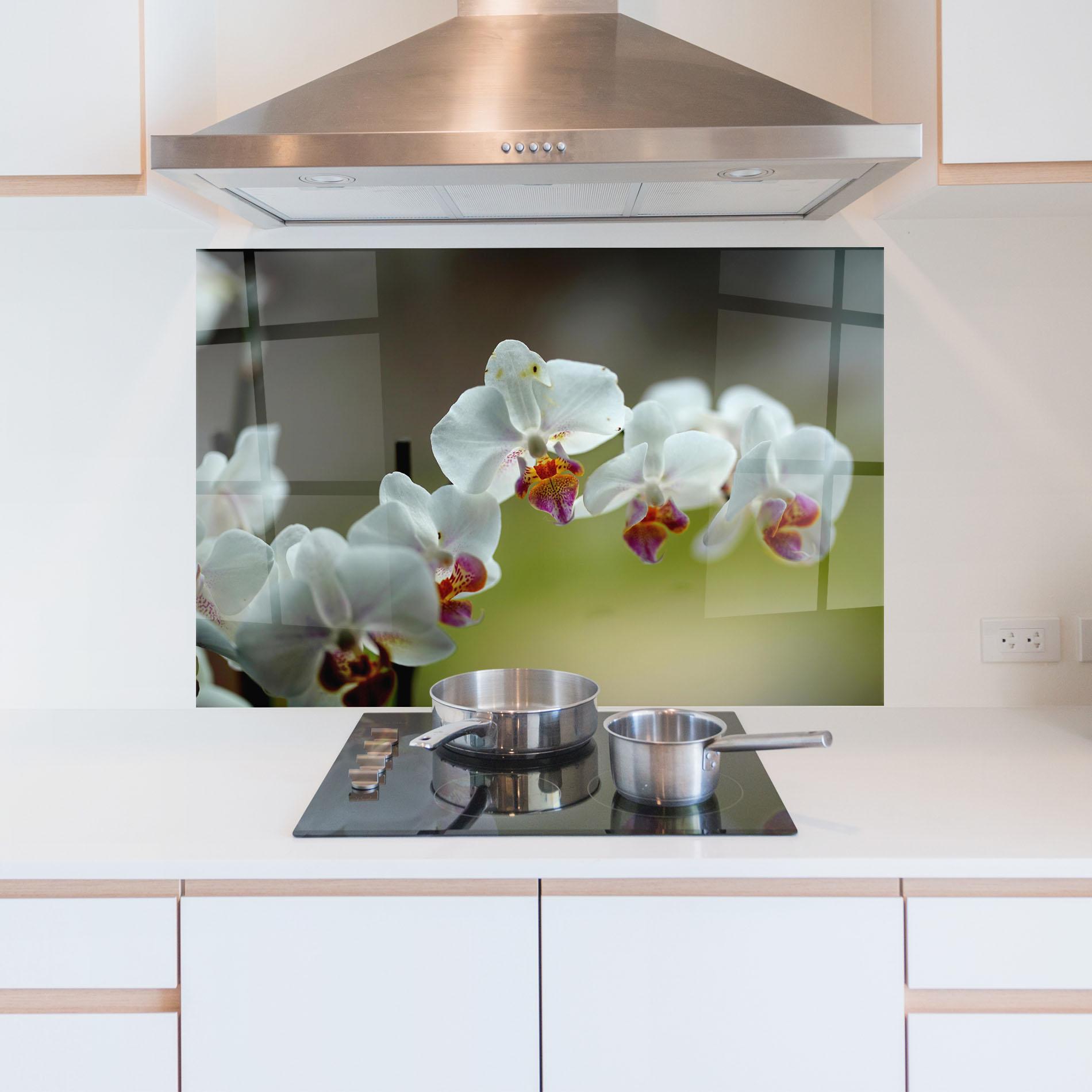 Panou Sticla Bucatarie Pretty Orchid In Nature mockup 5