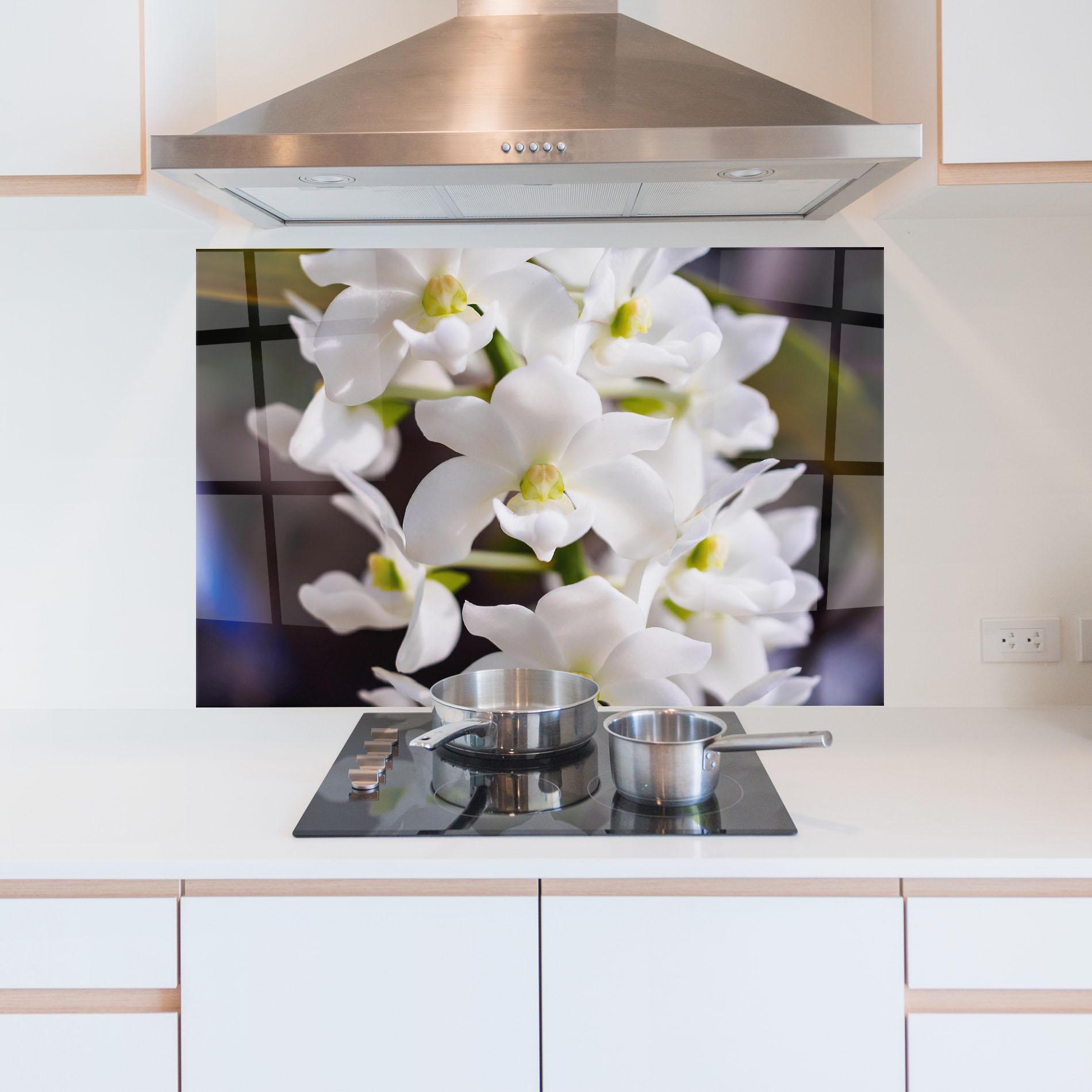 Panou Sticla Bucatarie Small White Orchids mockup 5
