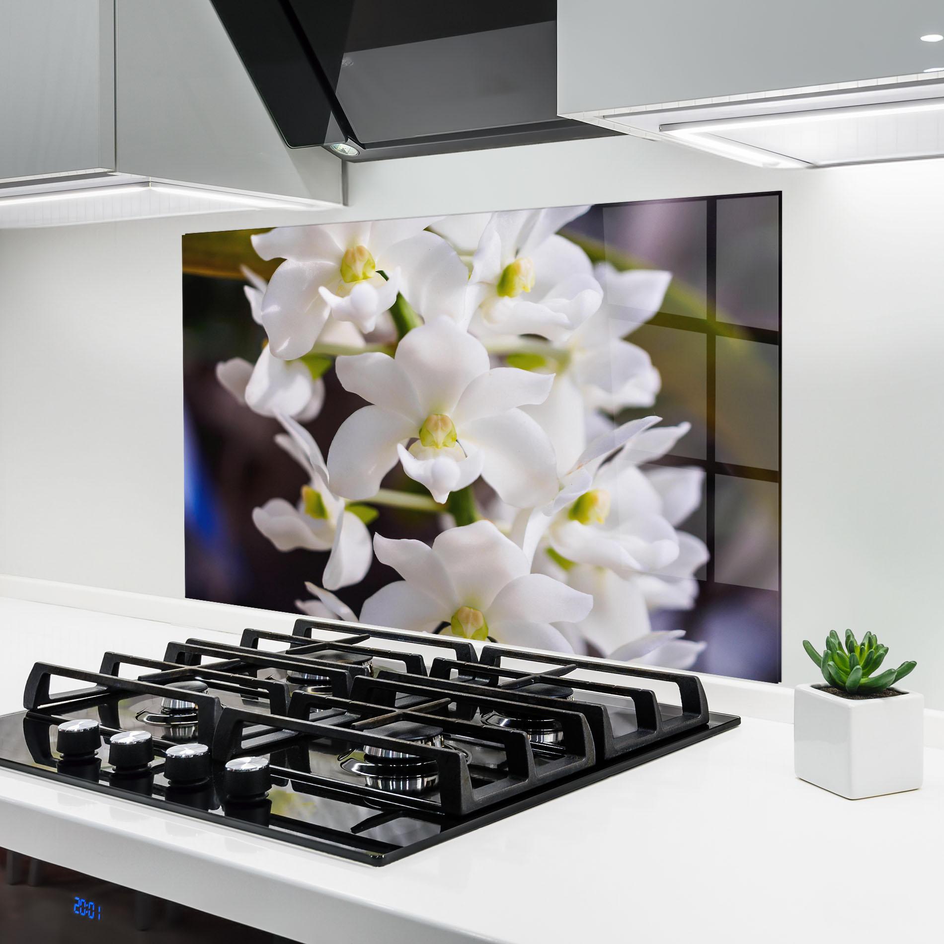 Panou Sticla Bucatarie Small White Orchids mockup 6