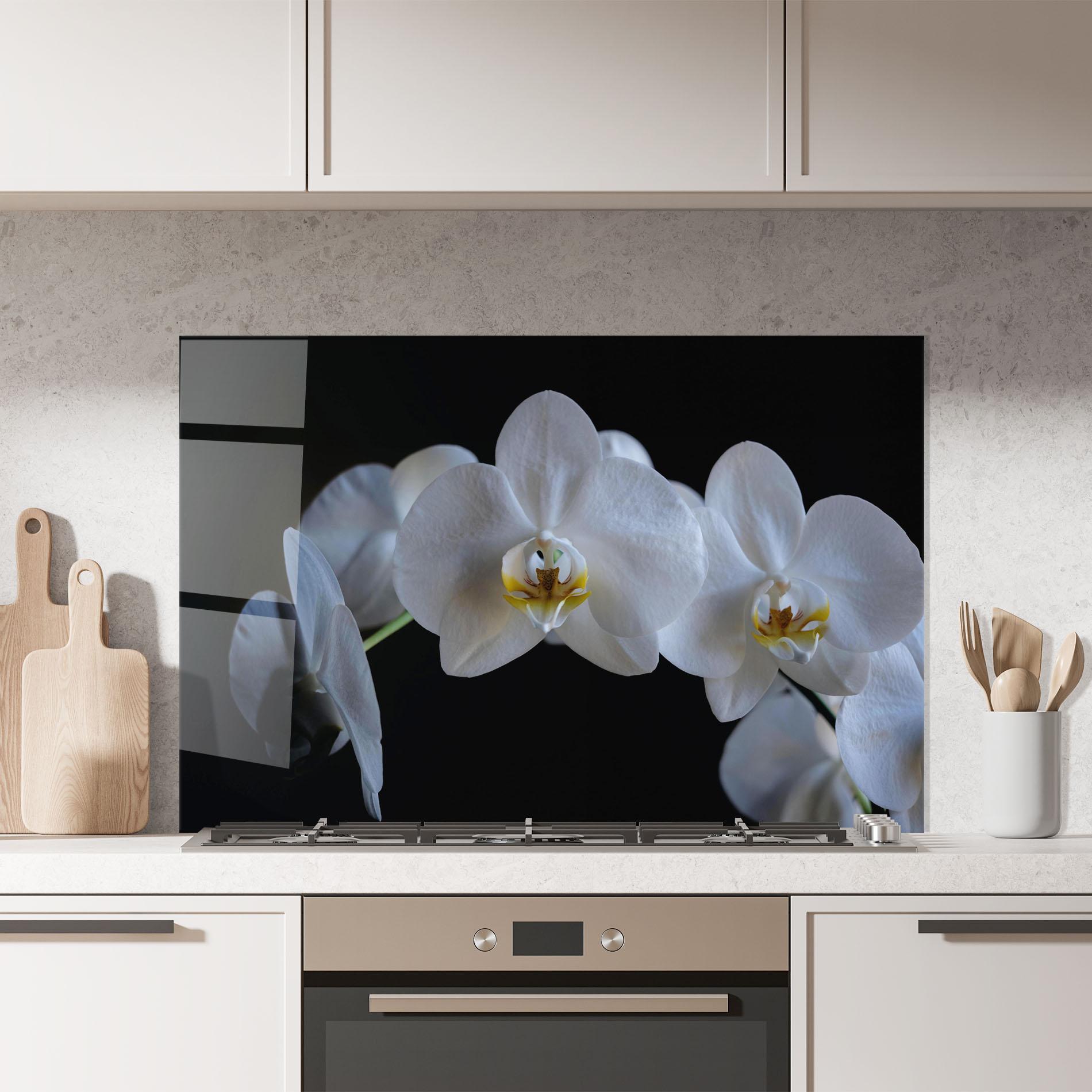 Panou Sticla Bucatarie White Ochid In Shadow mockup 7