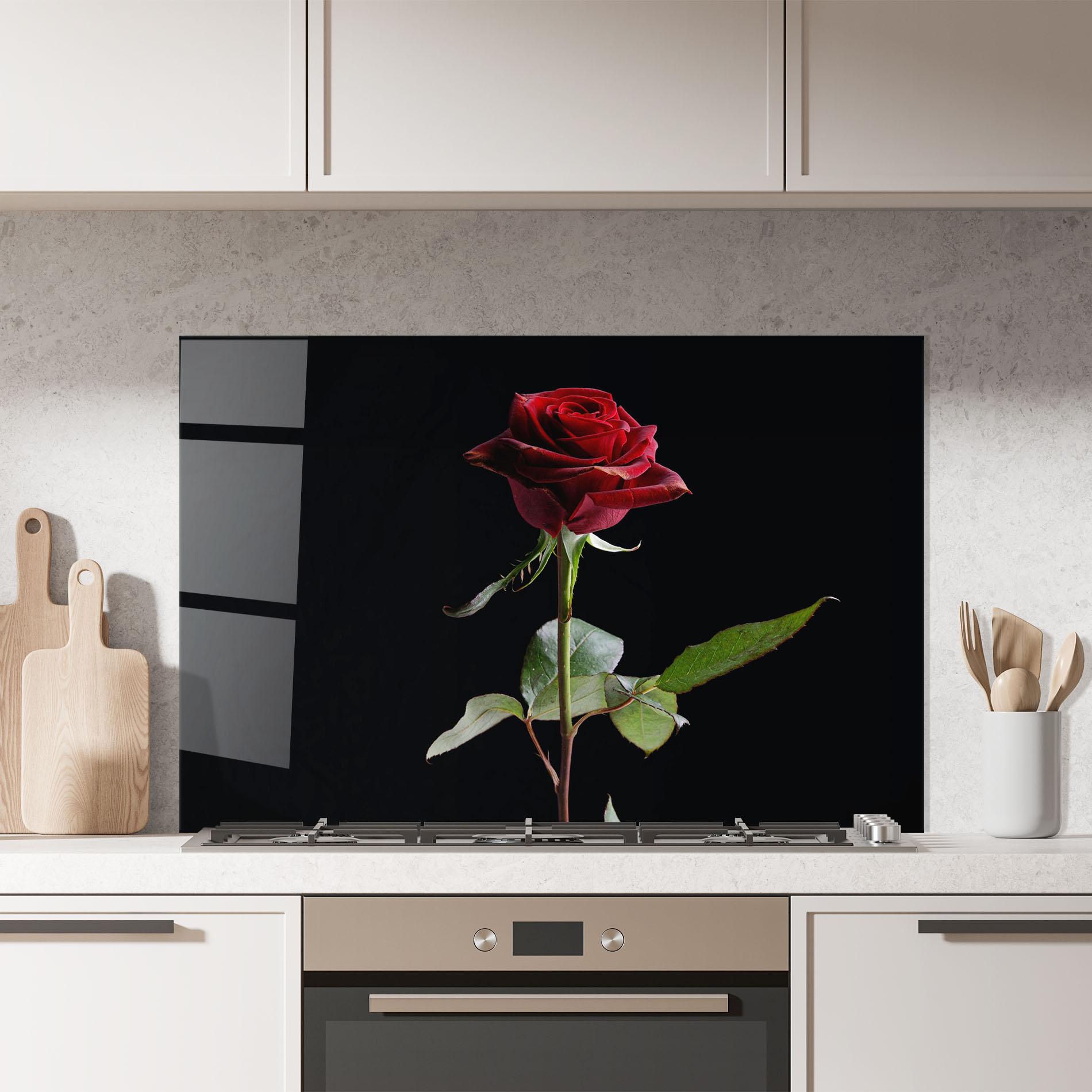 Panou Sticla Bucatarie Beautiful Red Rose mockup 7