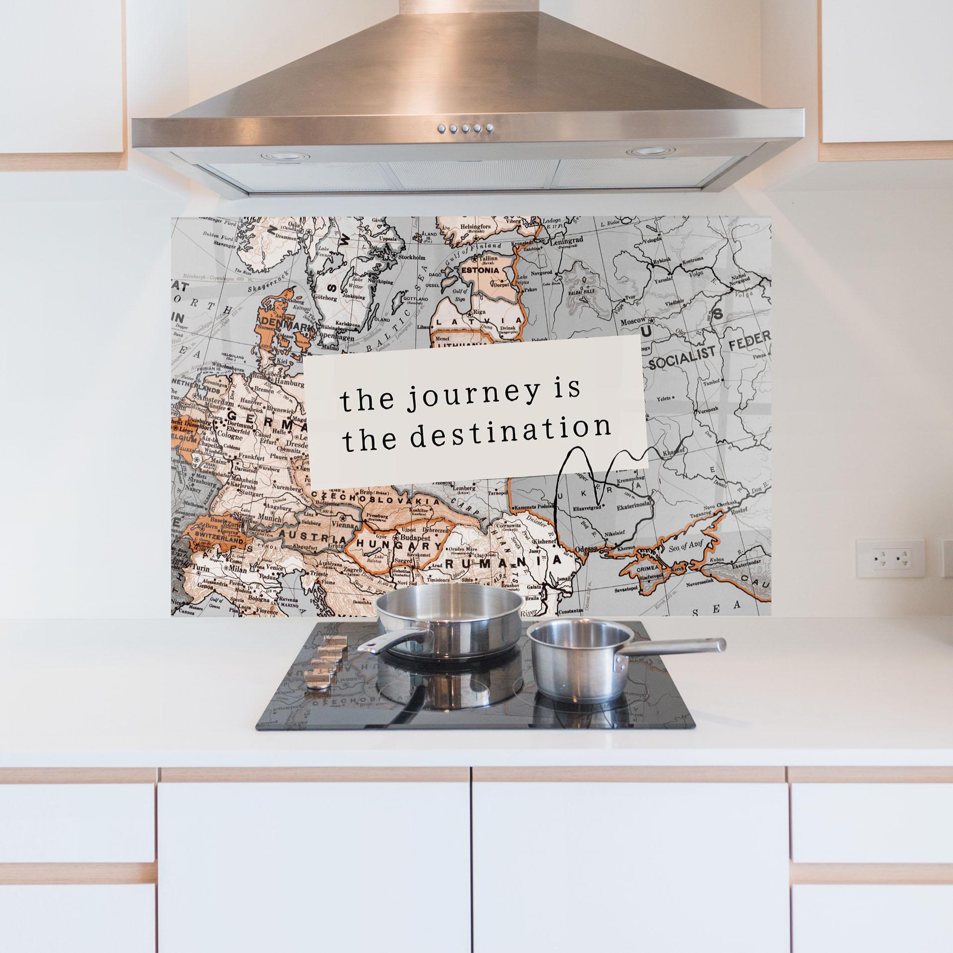 Panou Sticla Bucatarie Destination Journey mockup 5
