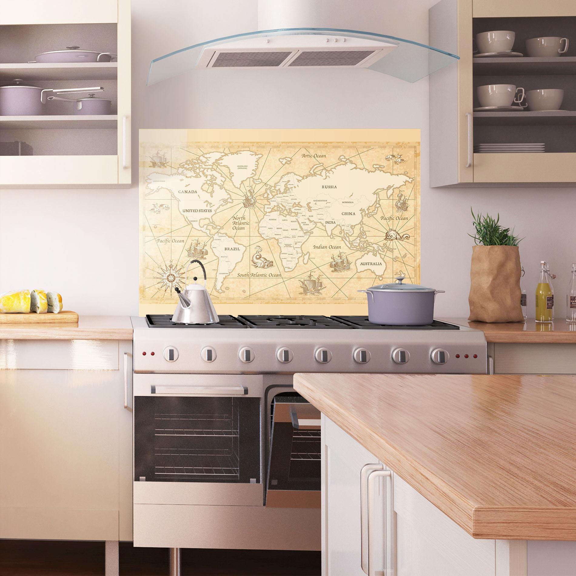 Panou Sticla Bucatarie Cream Old Map mockup 1