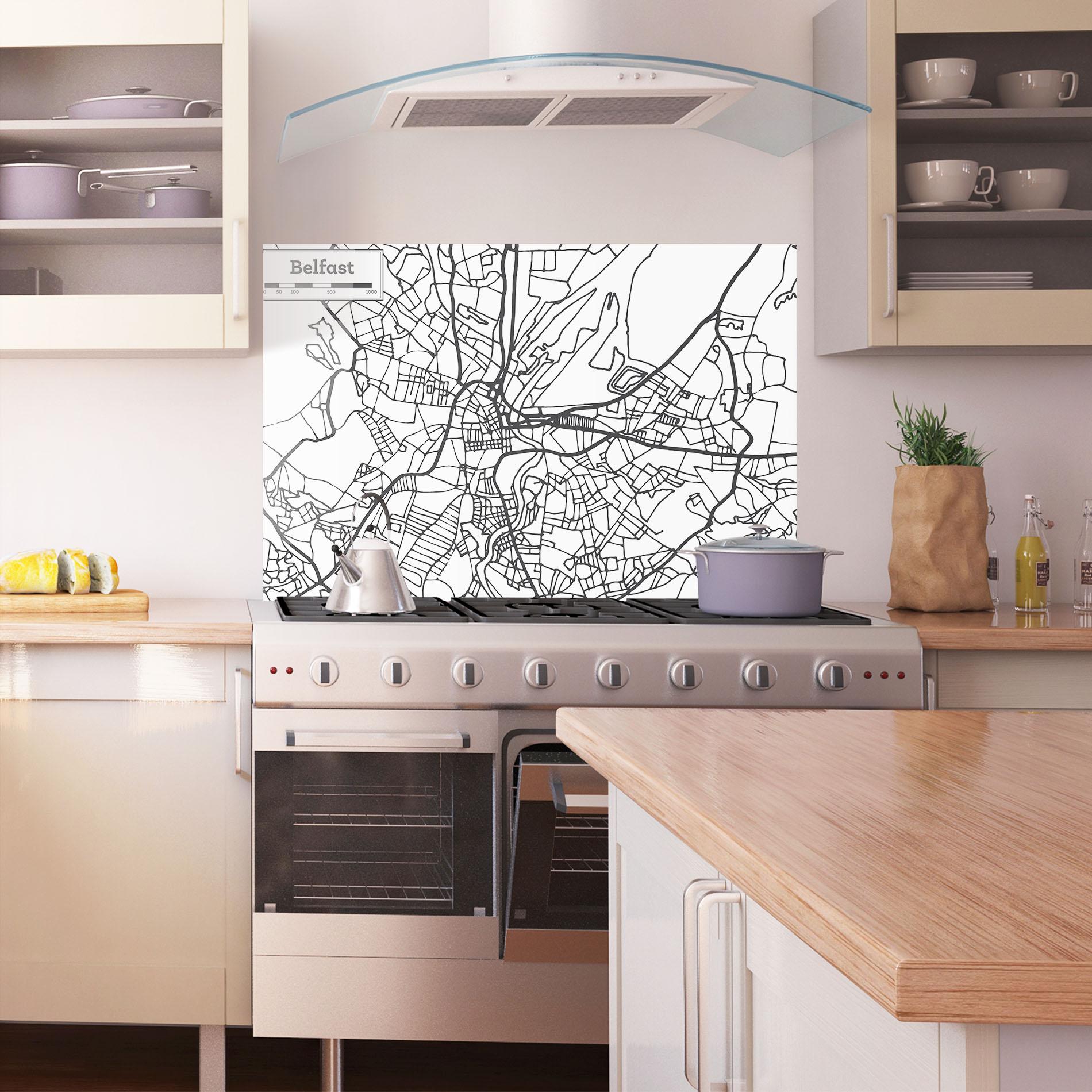 Panou Sticla Bucatarie Belfast Map mockup 1