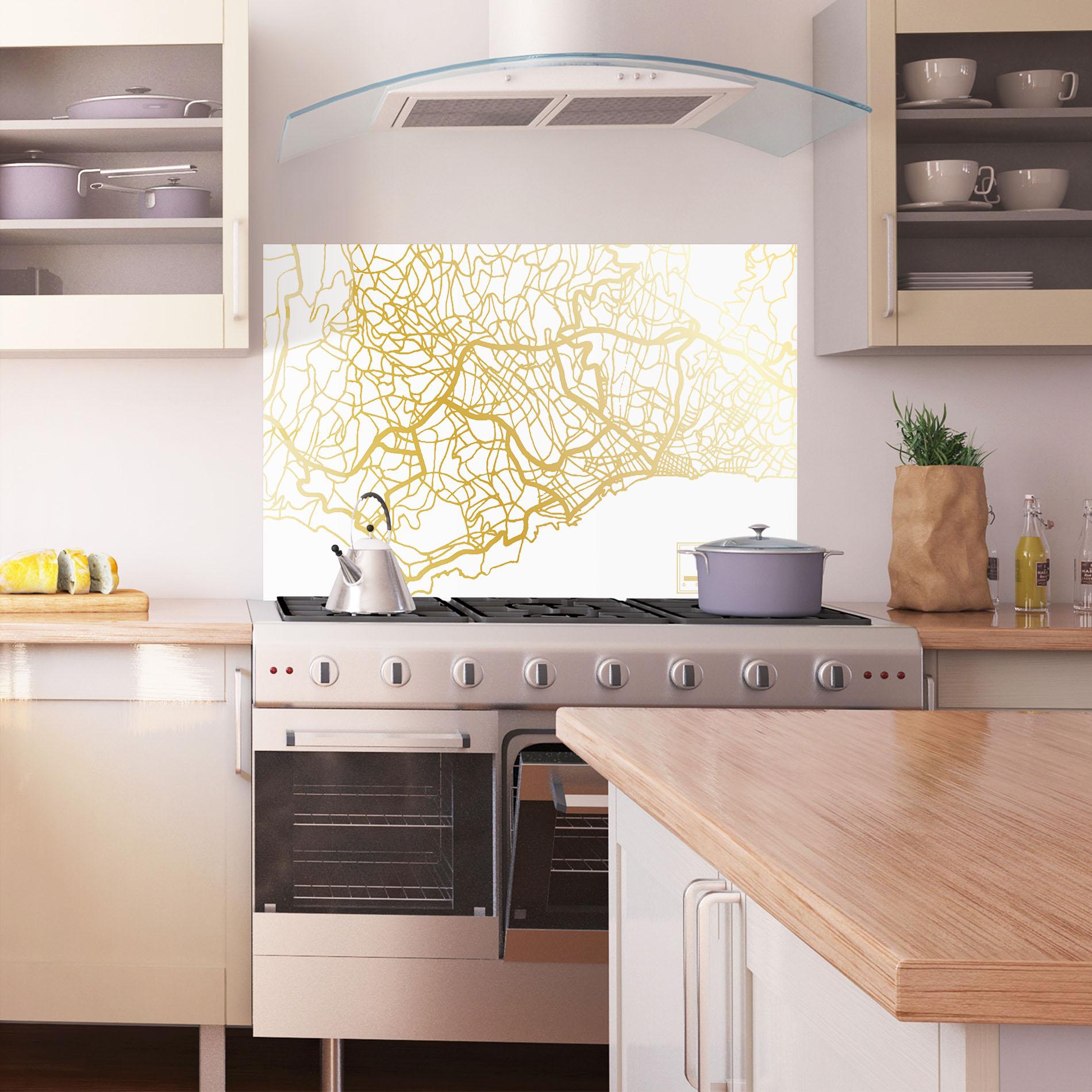 Panou Sticla Bucatarie Funchal Gold Map mockup 1