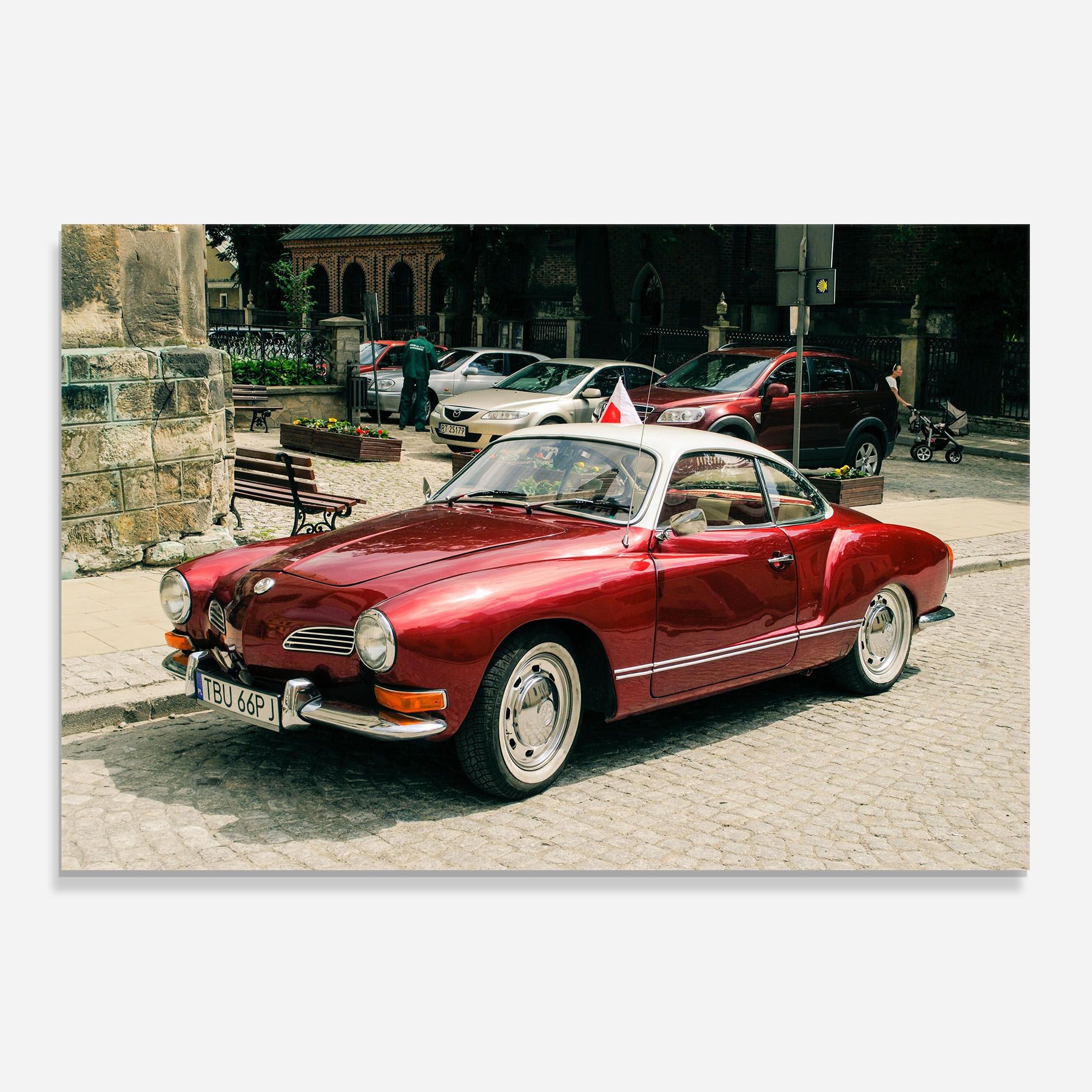 Car Old Red mockup 0