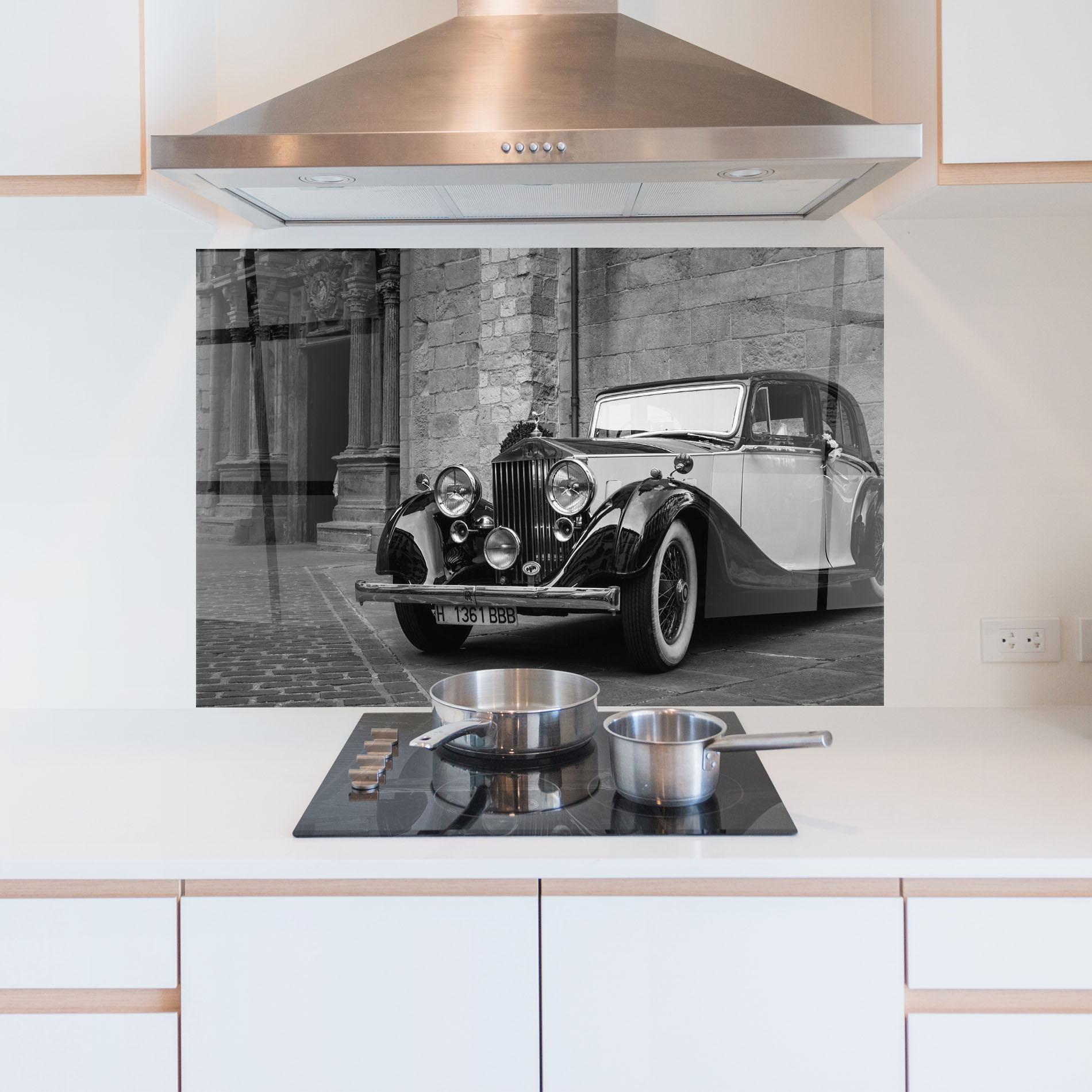 Panou Sticla Bucatarie Classic Car View mockup 5