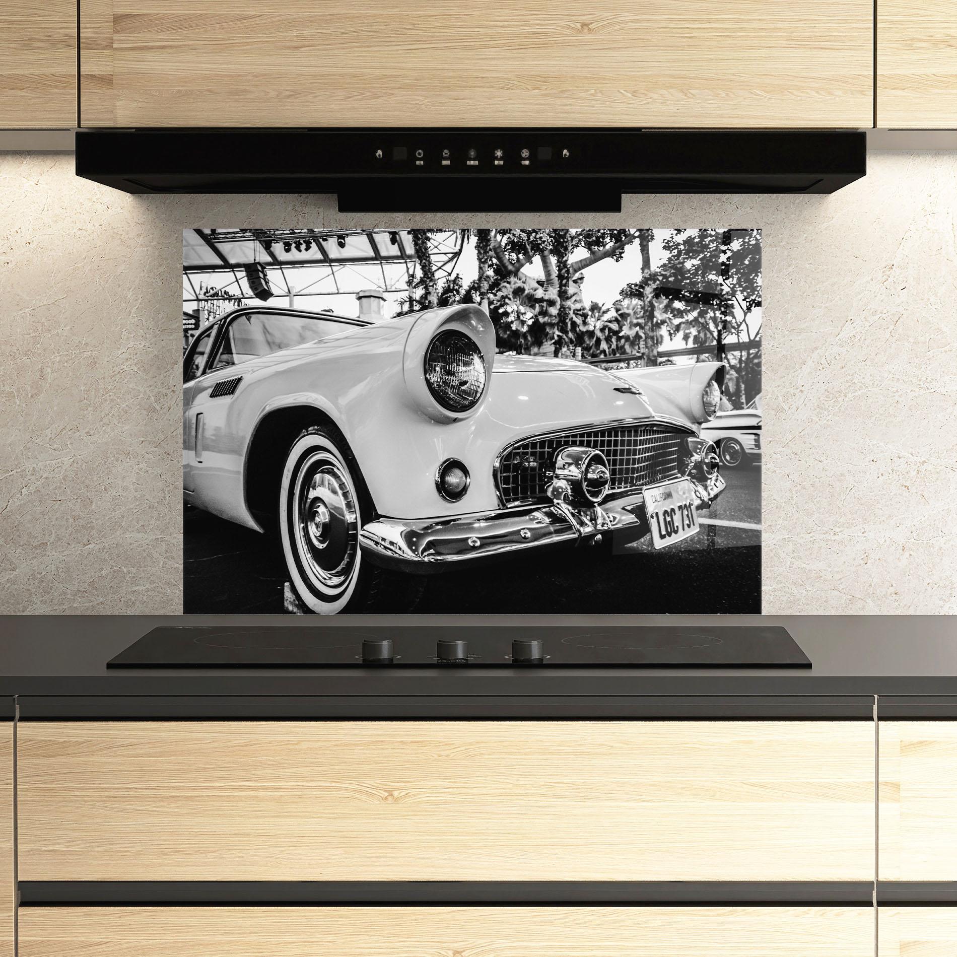 Panou Sticla Bucatarie Classic Car mockup 3