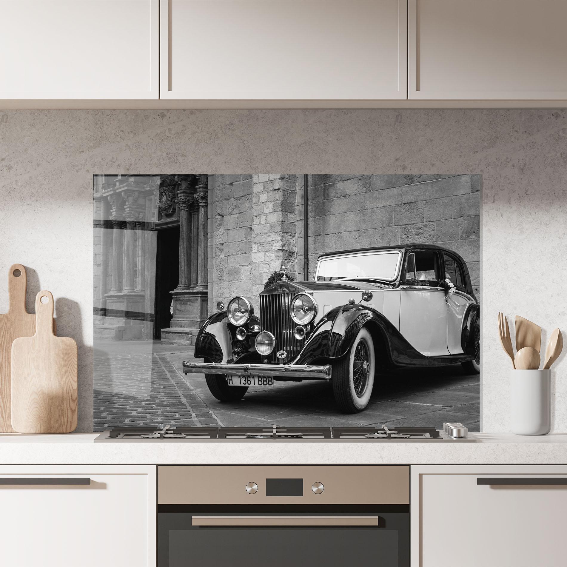 Panou Sticla Bucatarie Classic Car View mockup 7