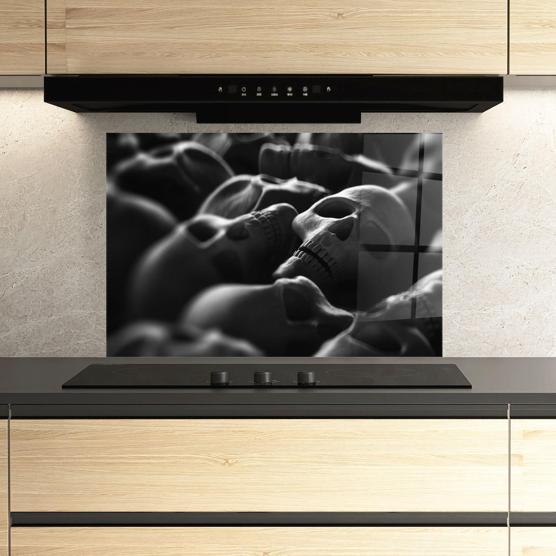 Panou Sticla Bucatarie Gray Human Skull mockup 3