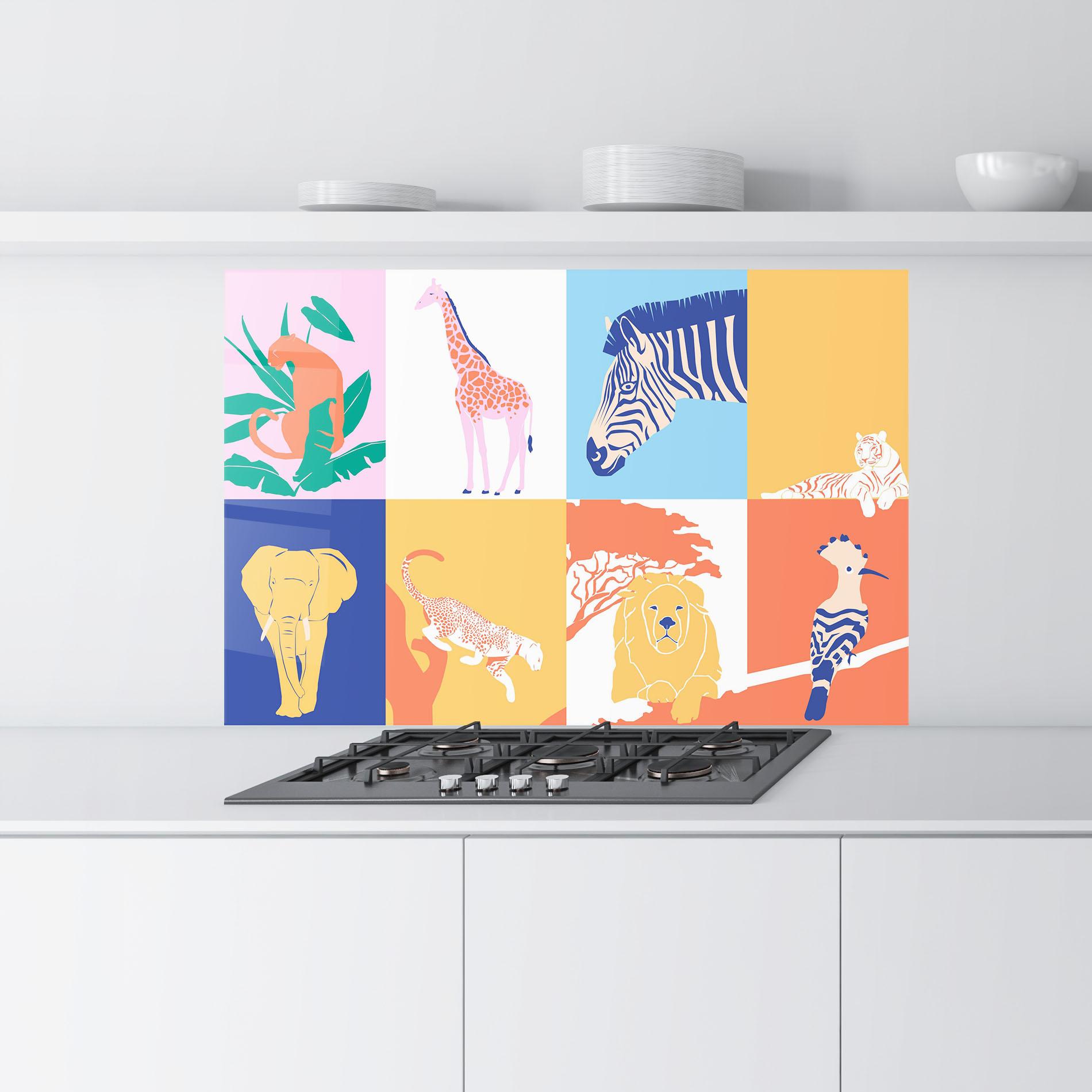 Panou Sticla Bucatarie Wild Life Collage mockup 9