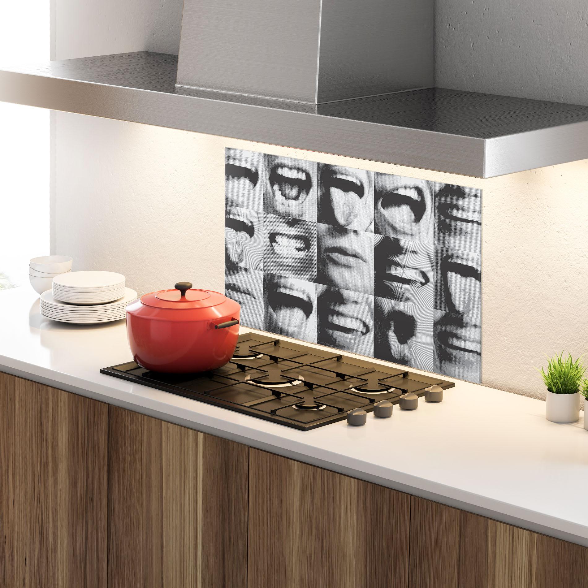 Panou Sticla Bucatarie Grey Mouth Collage mockup 4