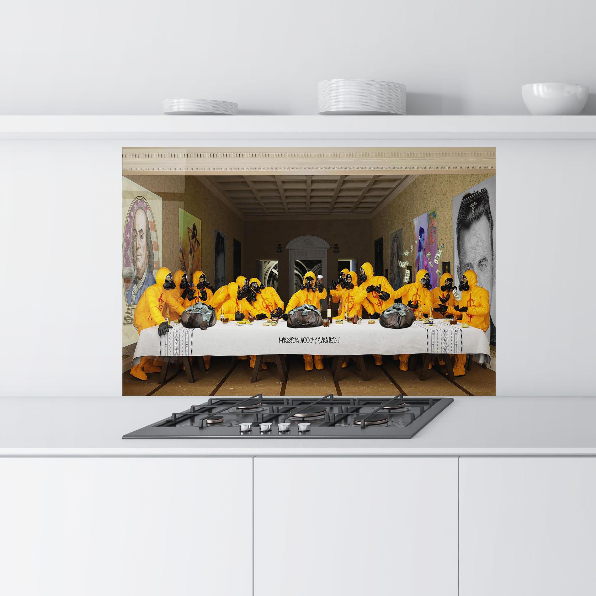 Panou Sticla Bucatarie Mission Accomplished mockup 9