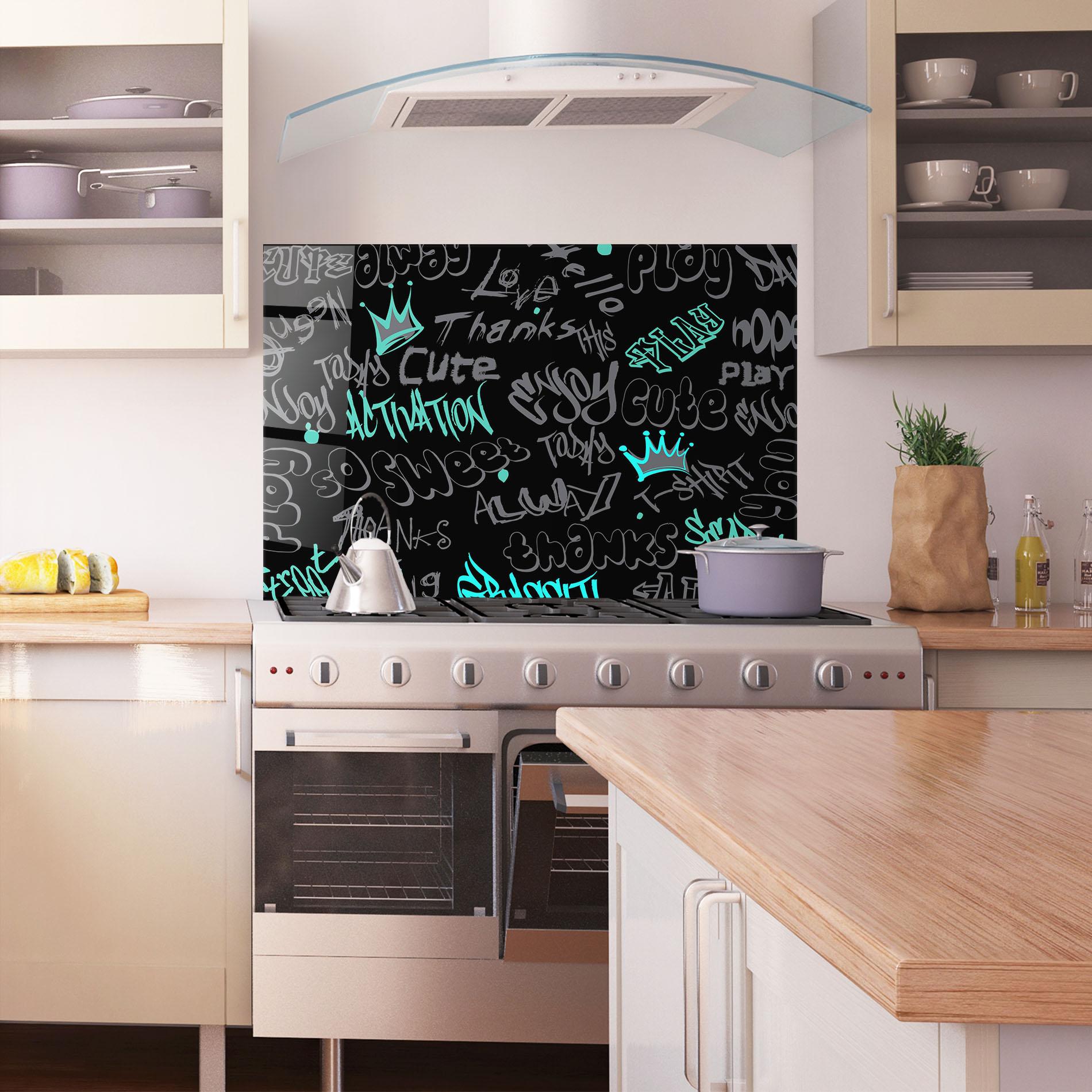 Panou Sticla Bucatarie Blue Grey Graffiti mockup 1
