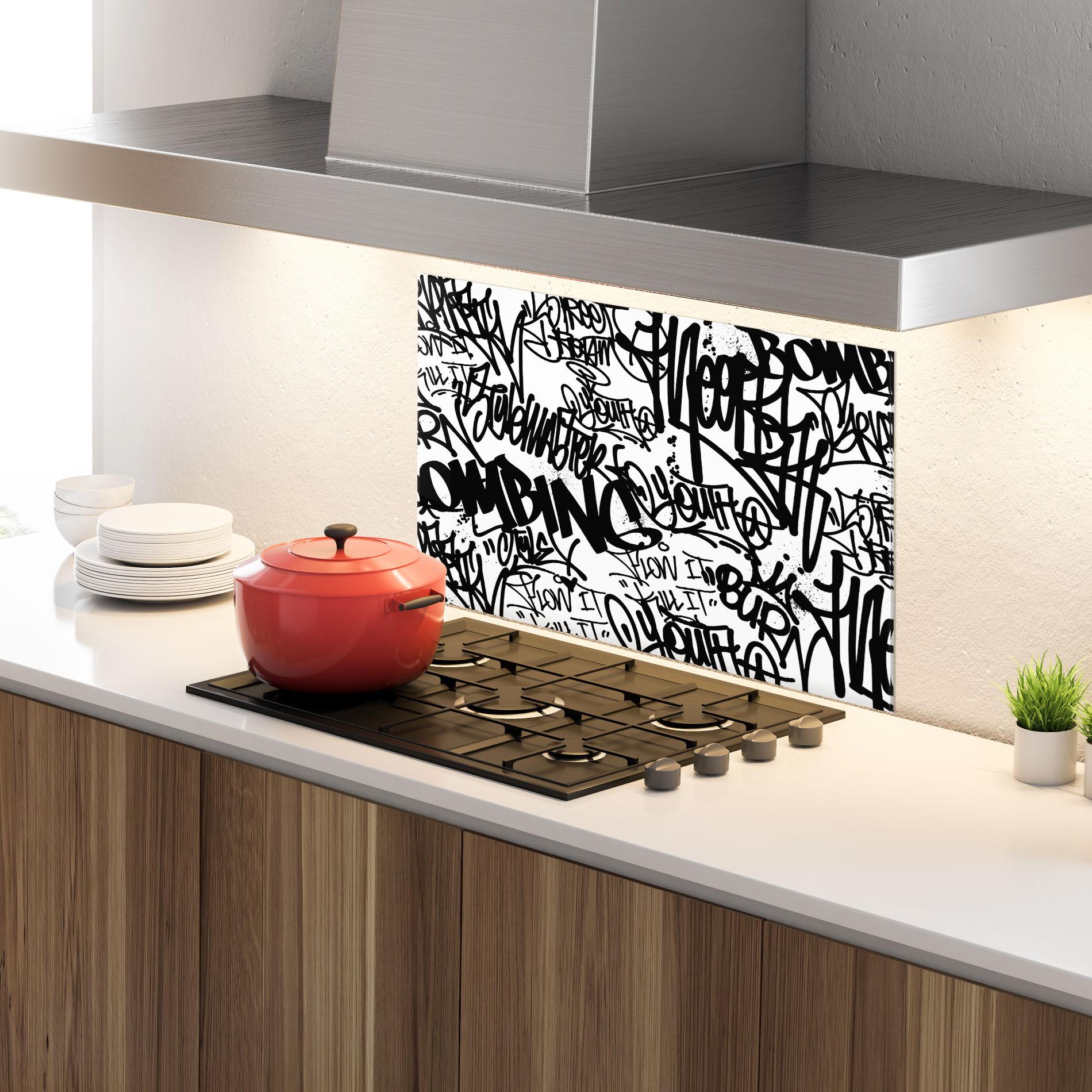 Panou Sticla Bucatarie Black Tags mockup 4