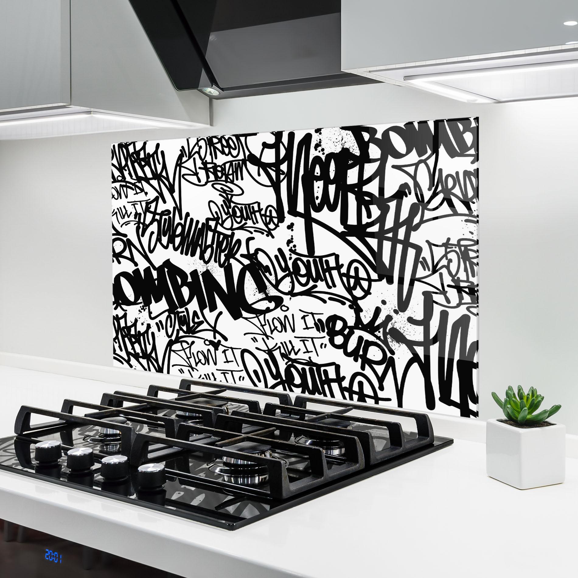 Panou Sticla Bucatarie Black Tags mockup 6