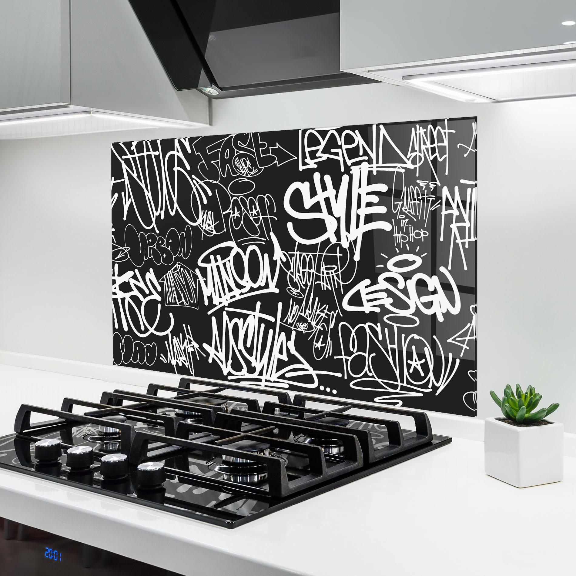 Panou Sticla Bucatarie Graffiti Tags mockup 6