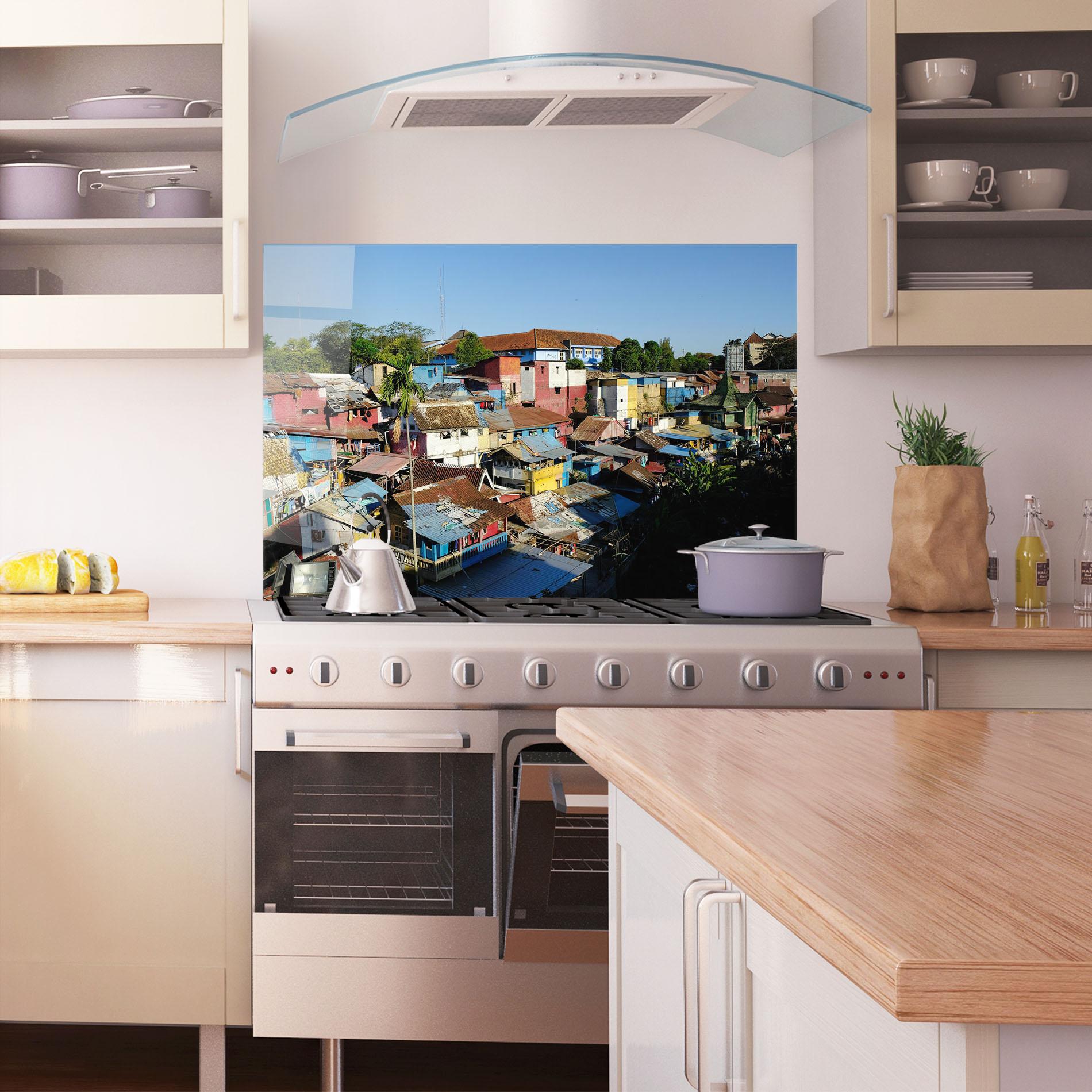 Panou Sticla Bucatarie Slum Building mockup 1