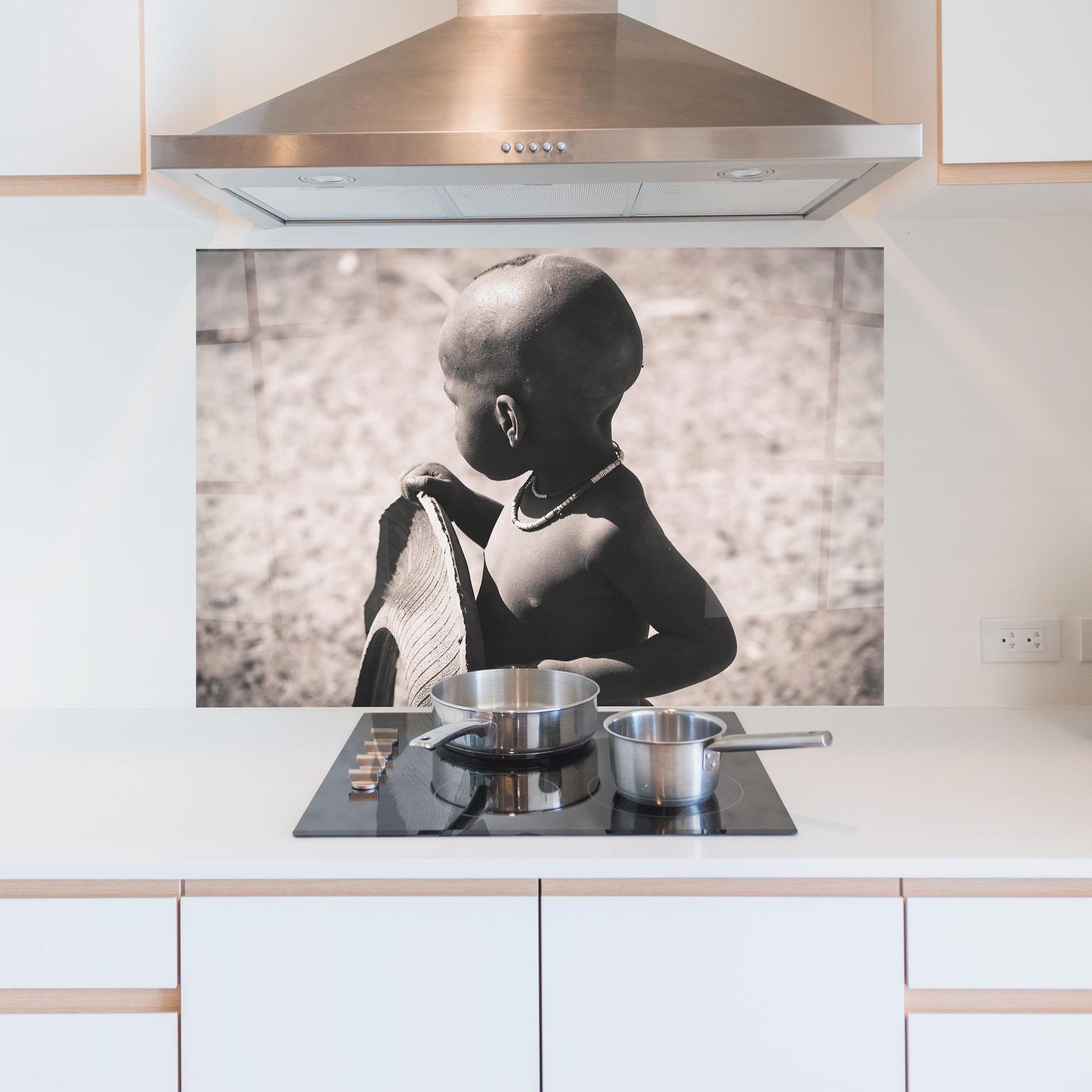 Panou Sticla Bucatarie African Little Child mockup 5