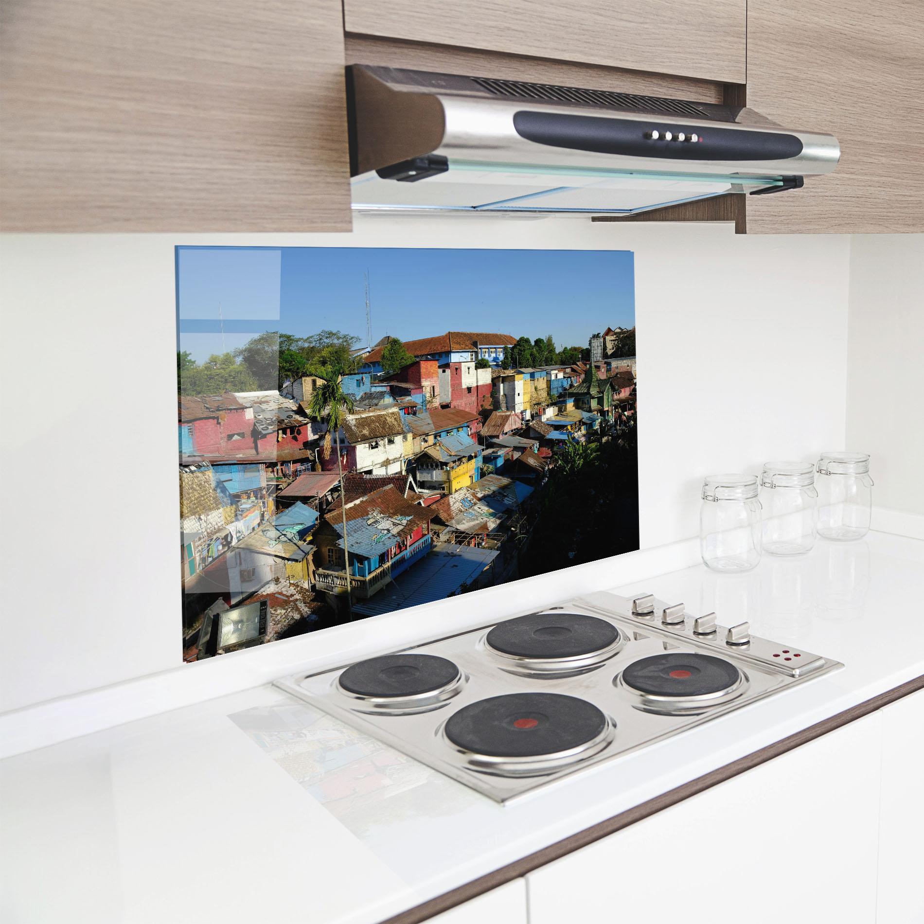 Panou Sticla Bucatarie Slum Building mockup 8