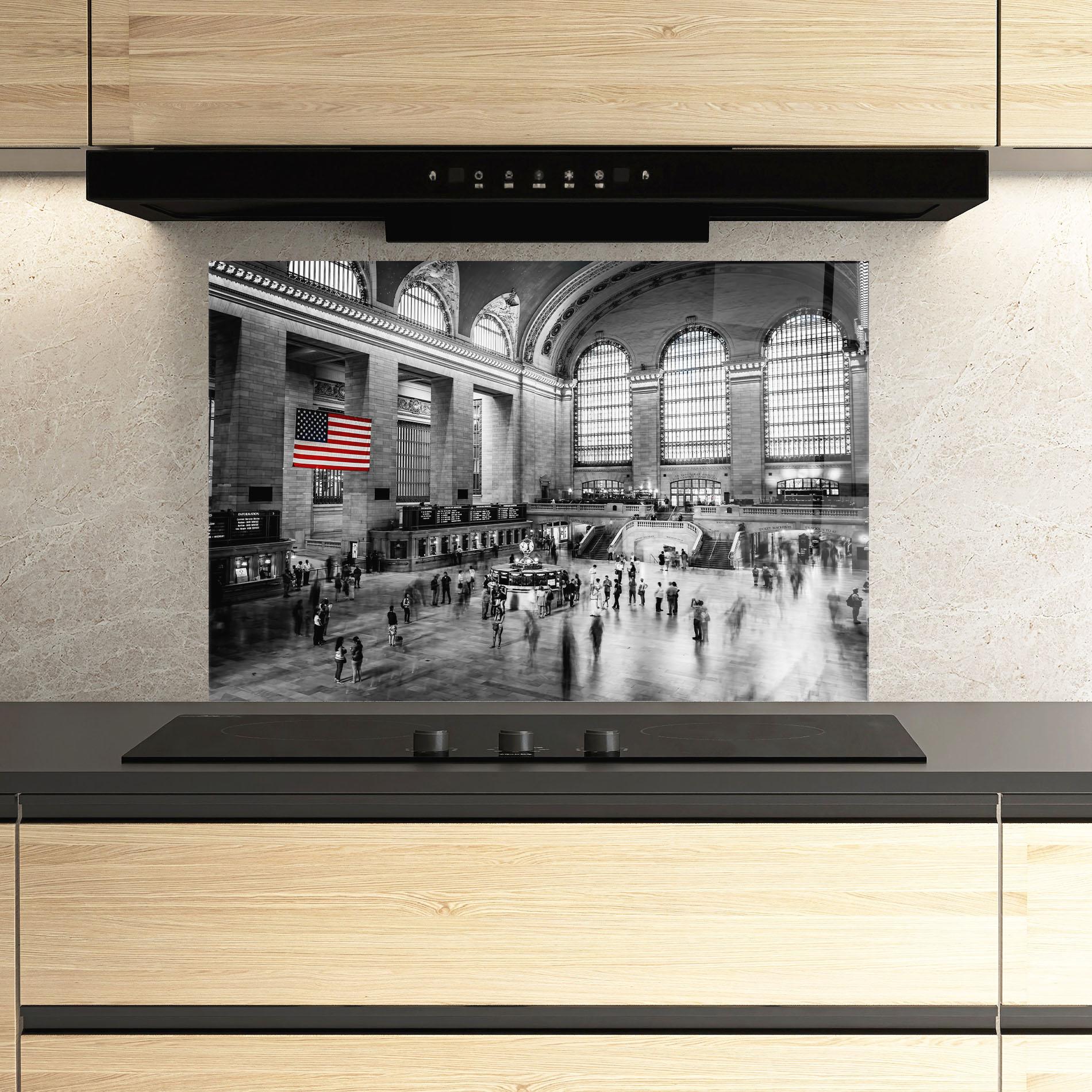 Panou Sticla Bucatarie New York Station mockup 3